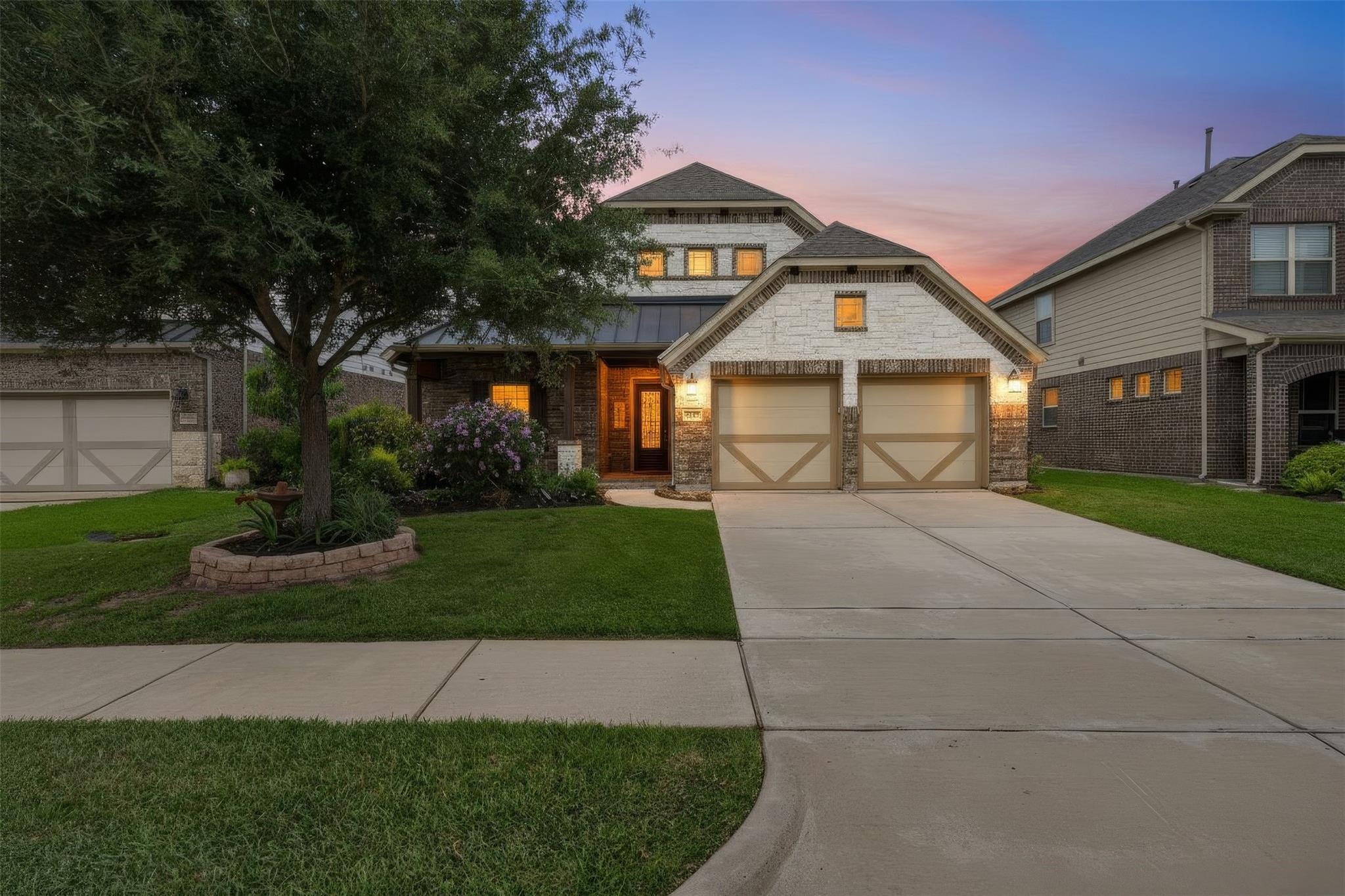 2829 Parkside Village Ct, Pearland, TX 77581 photo