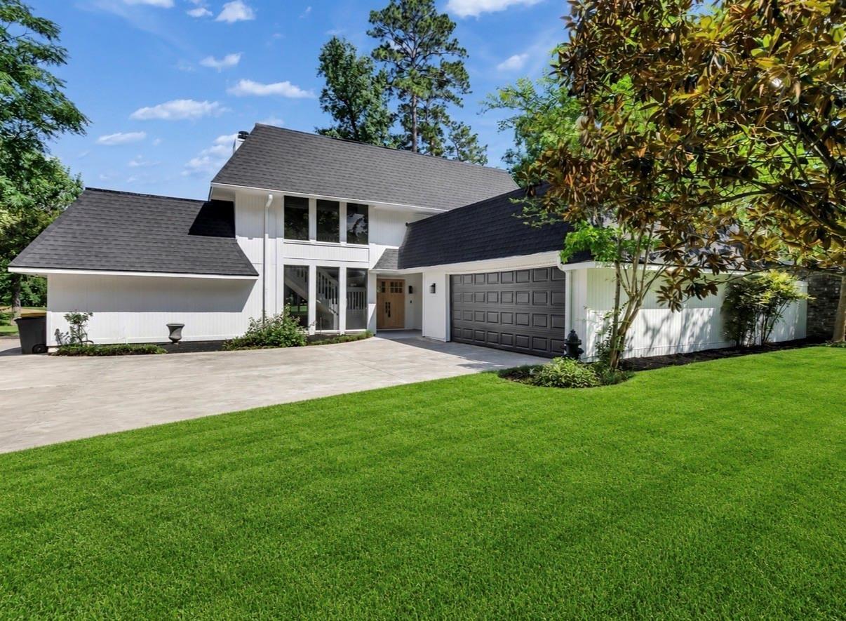 26 Cherry Hill Dr, Conroe, TX 77304