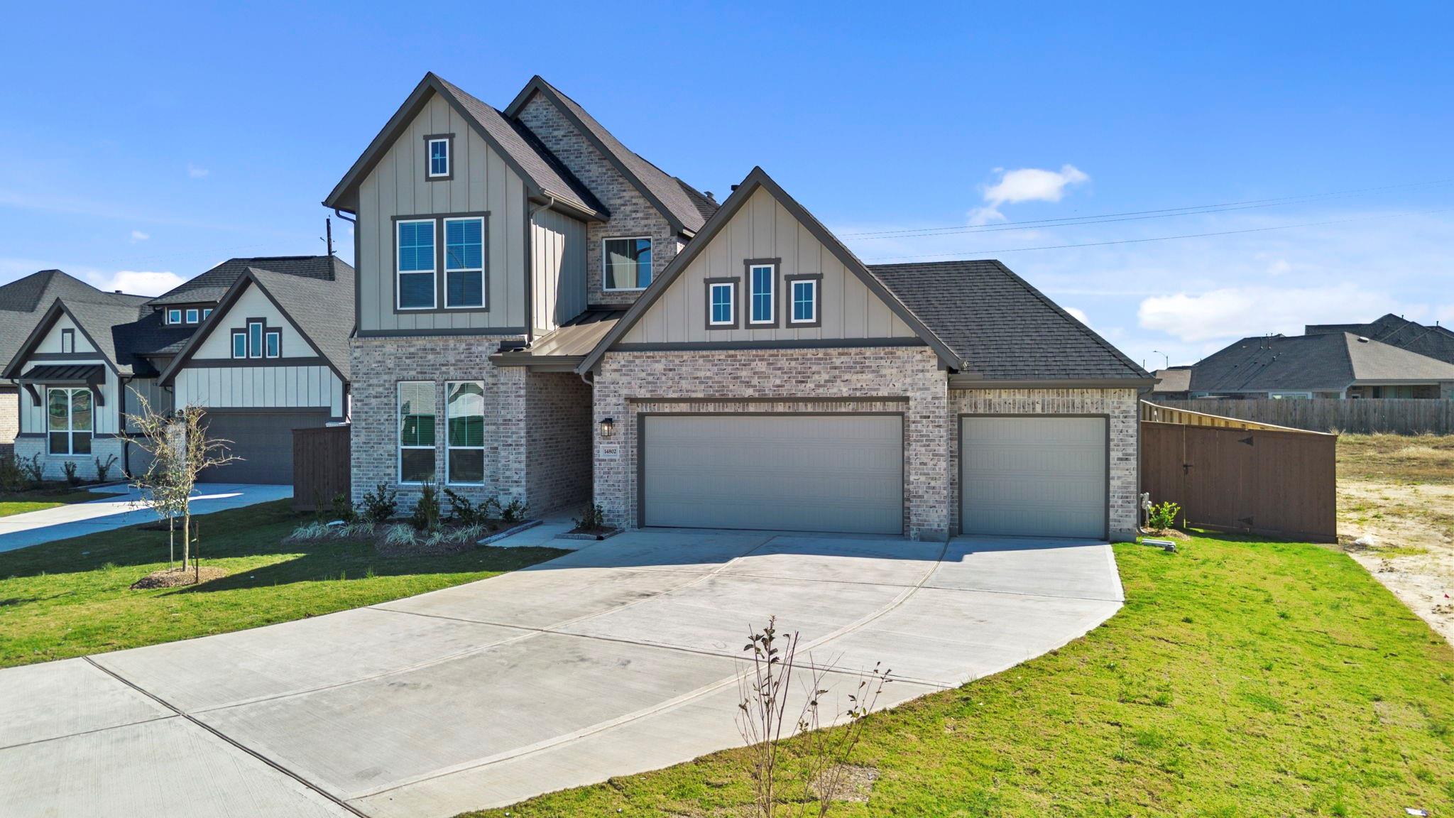 15031 Mission Ave, Mont Belvieu, TX 77523 photo