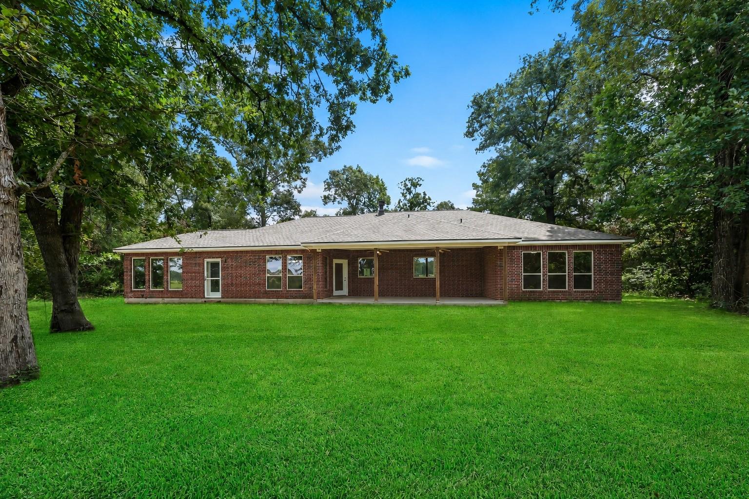 14255 Amber Ln, Montgomery, TX 77316 photo