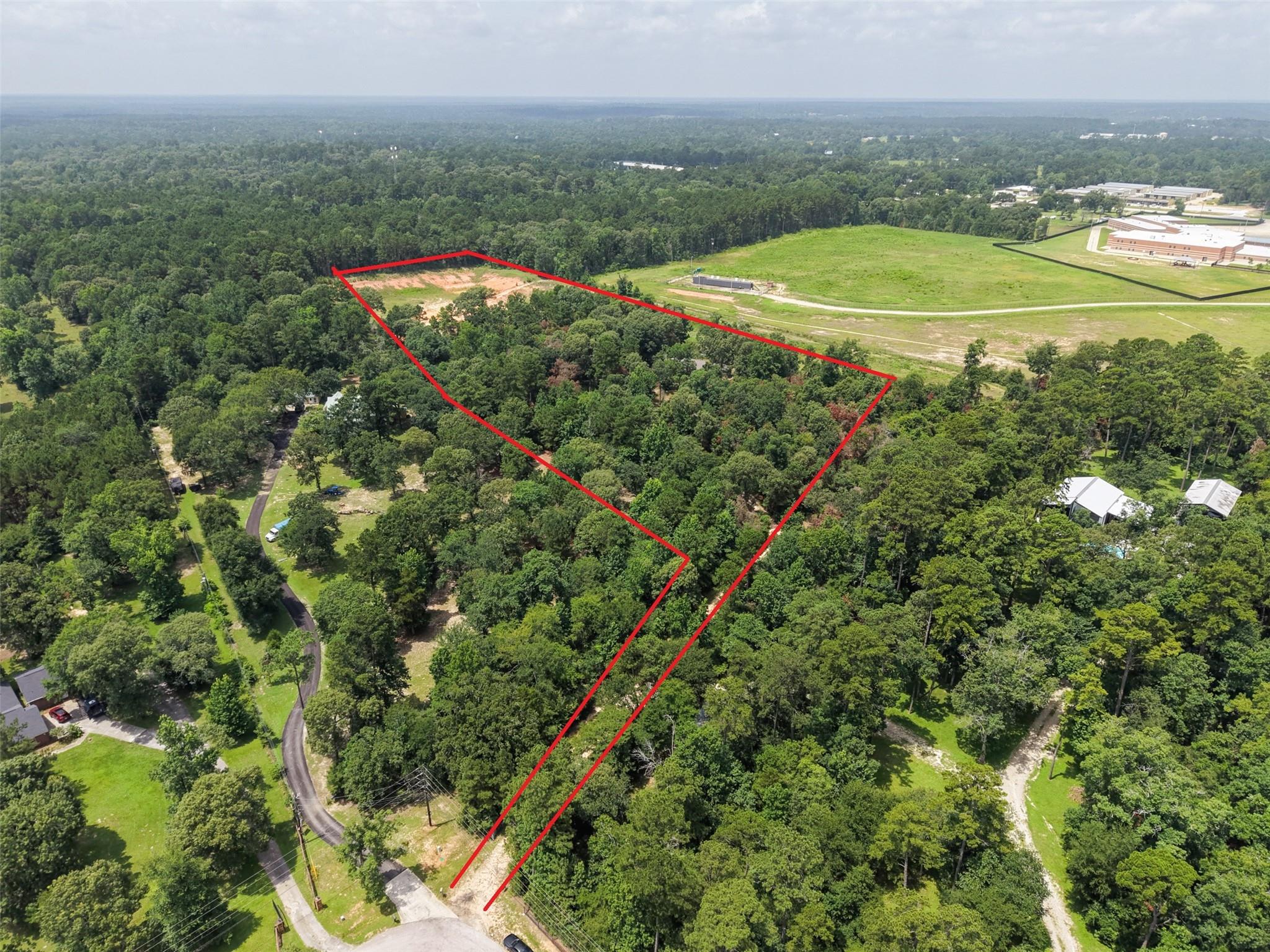 14255 Amber Ln, Montgomery, TX 77316