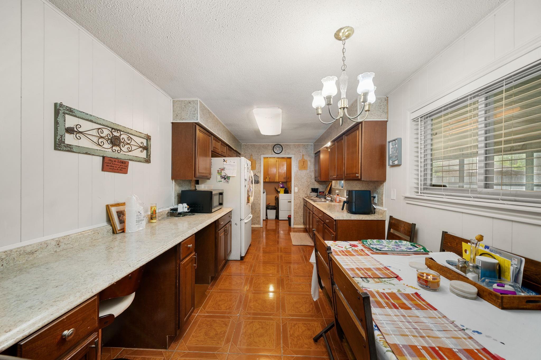 1309 Sunset Dr, Dickinson, TX 77539 photo