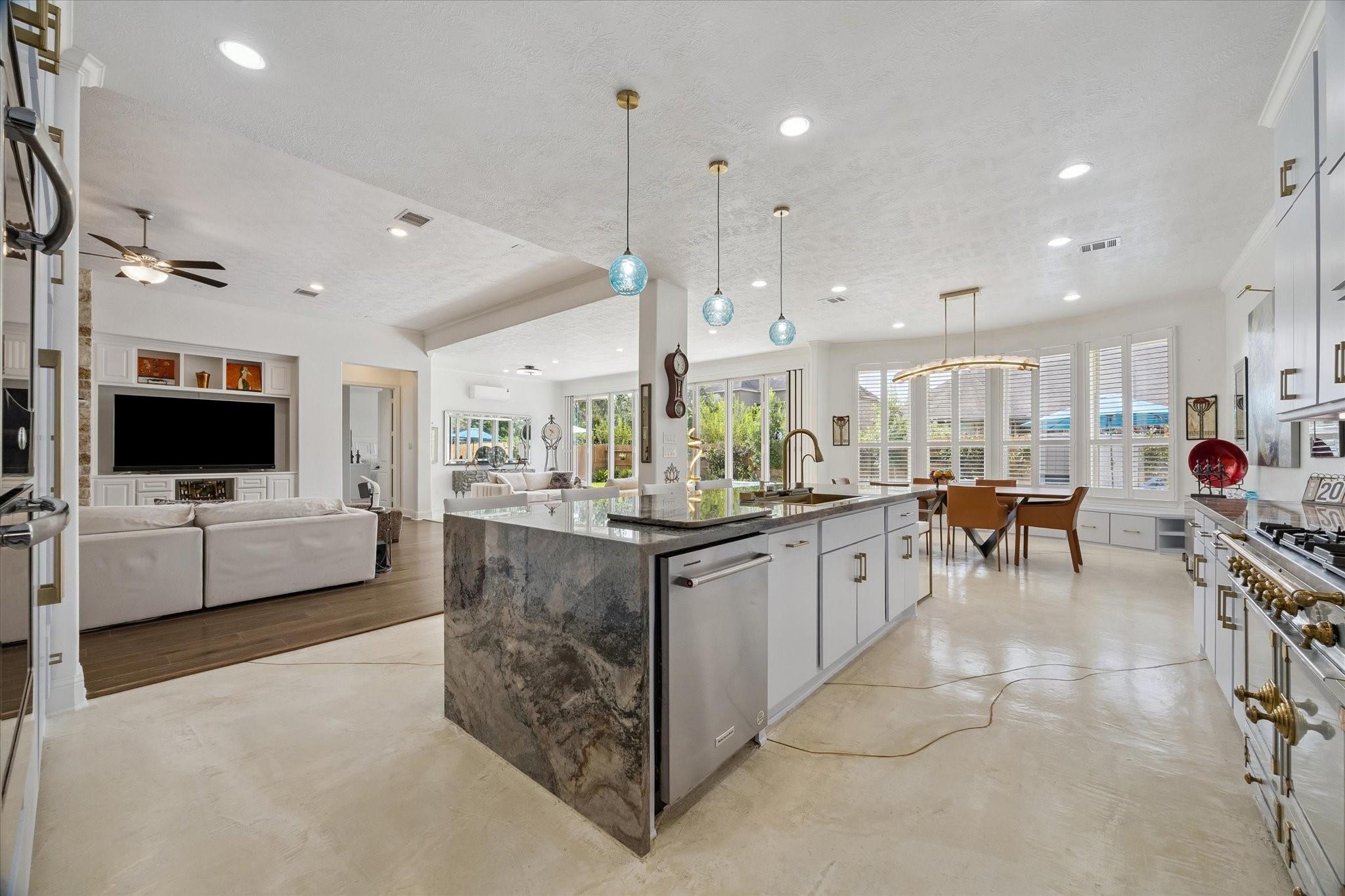 3002 Joshua Tree Ln, Manvel, TX 77578 photo