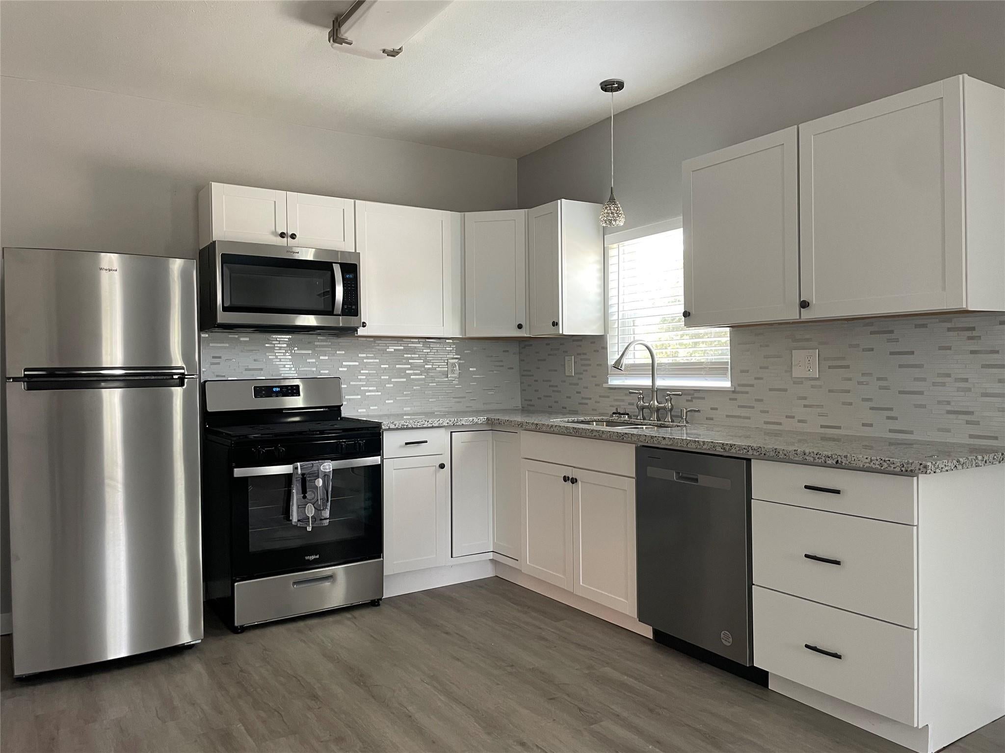 1701 40 St, Galveston, TX 77550