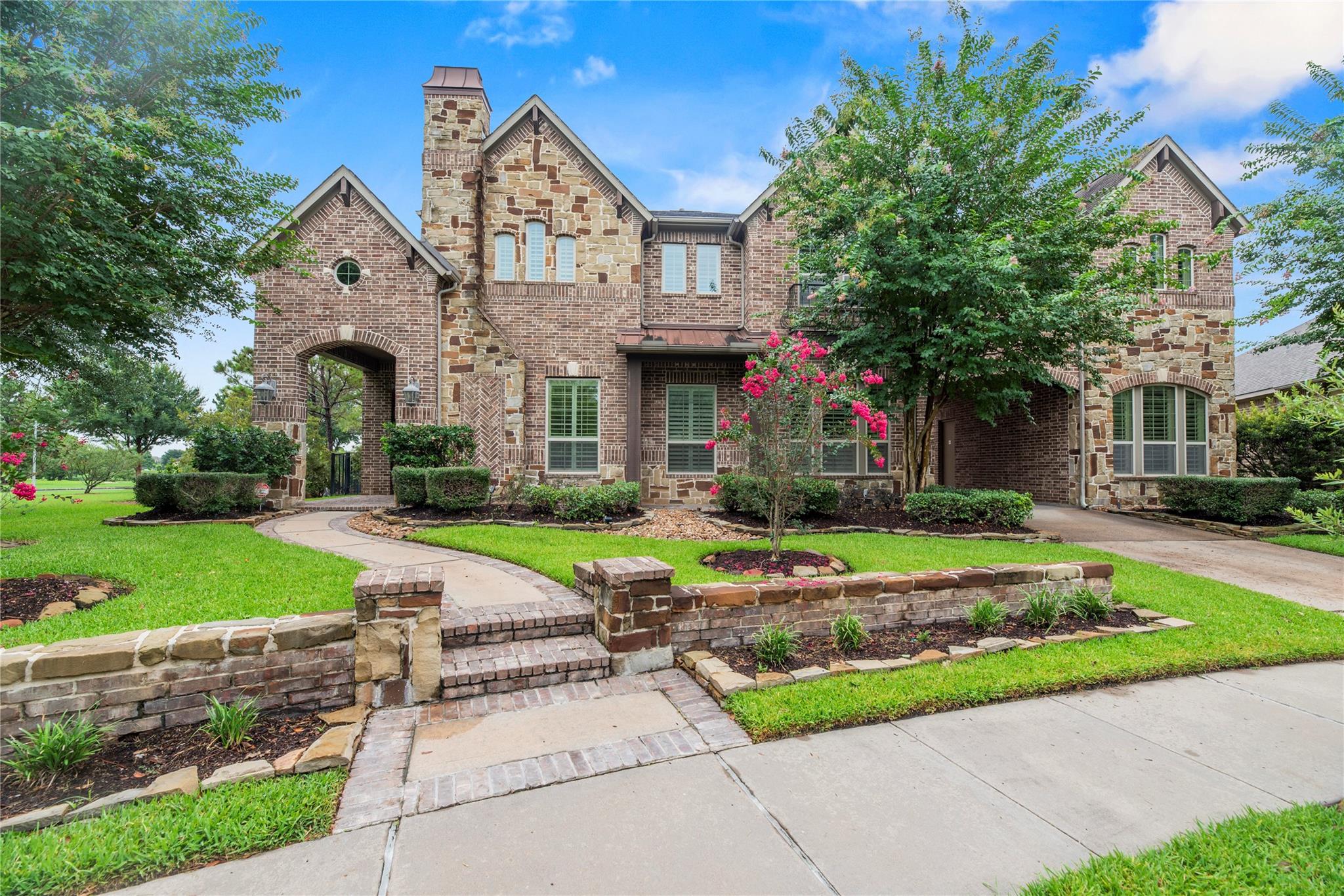 19003 Cove Manor Dr, Cypress, TX 77433 photo