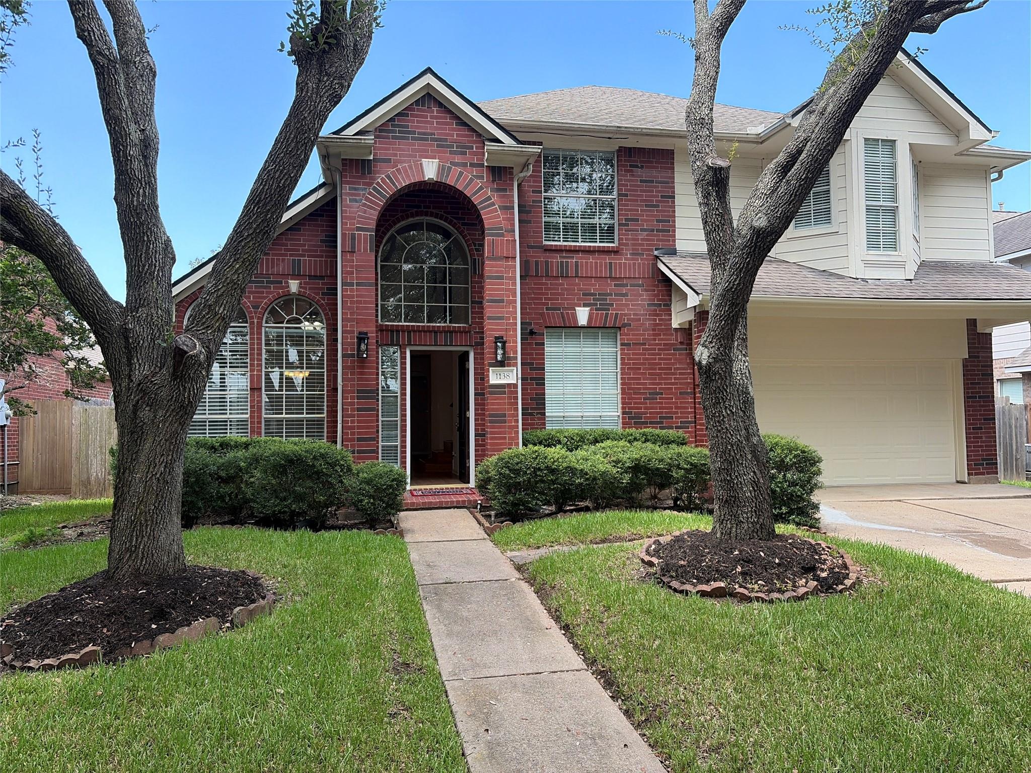 1138 Evandale Ln, Sugar Land, TX 77479 photo