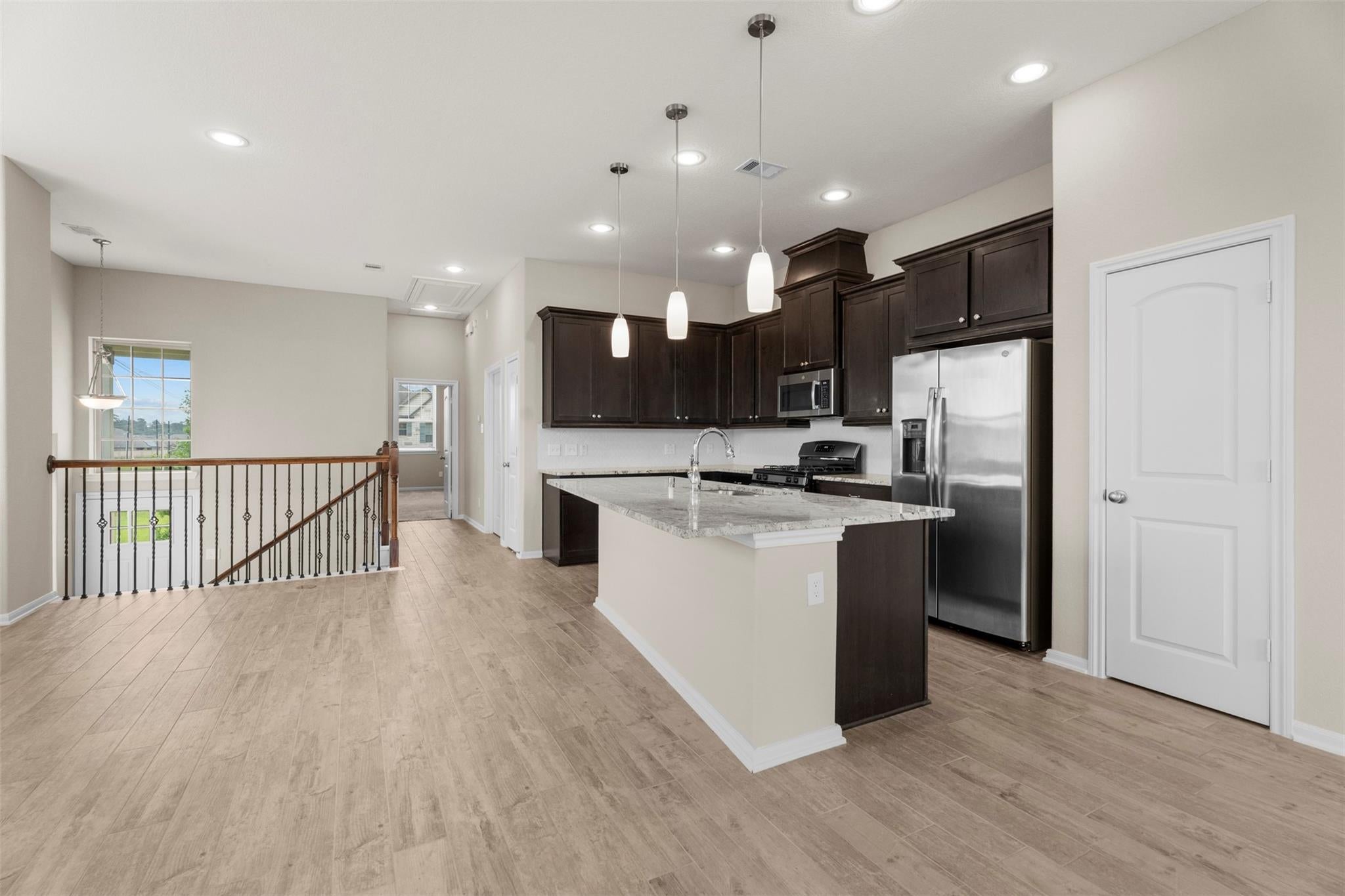 4351 Foggy Creek Ln, Spring, TX 77386 photo