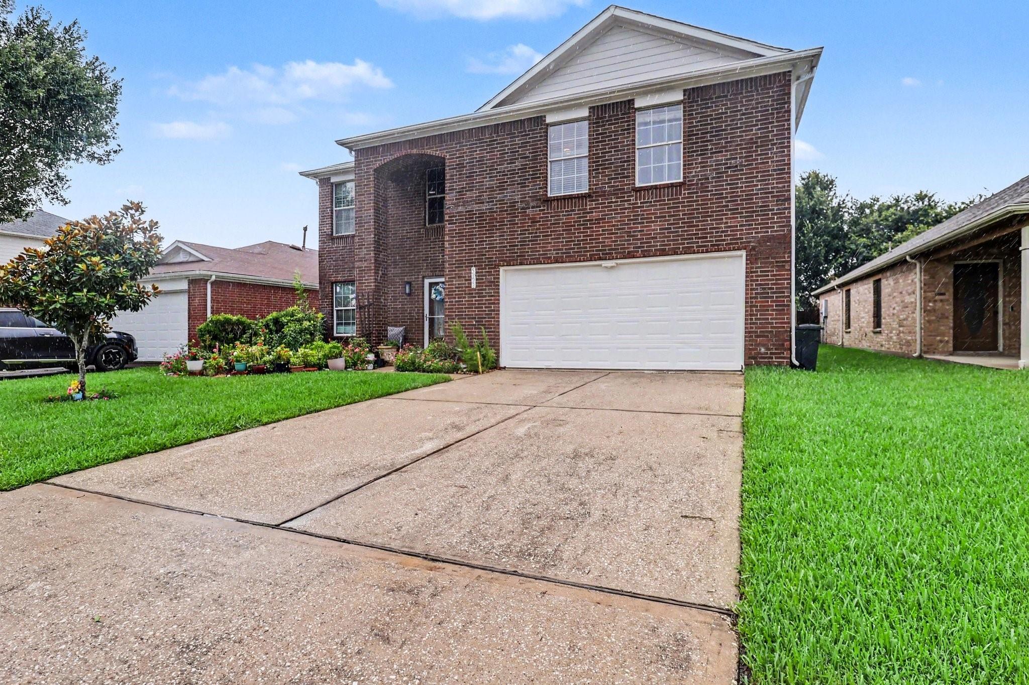 5323 Cilantro Ln, Baytown, TX 77521 photo