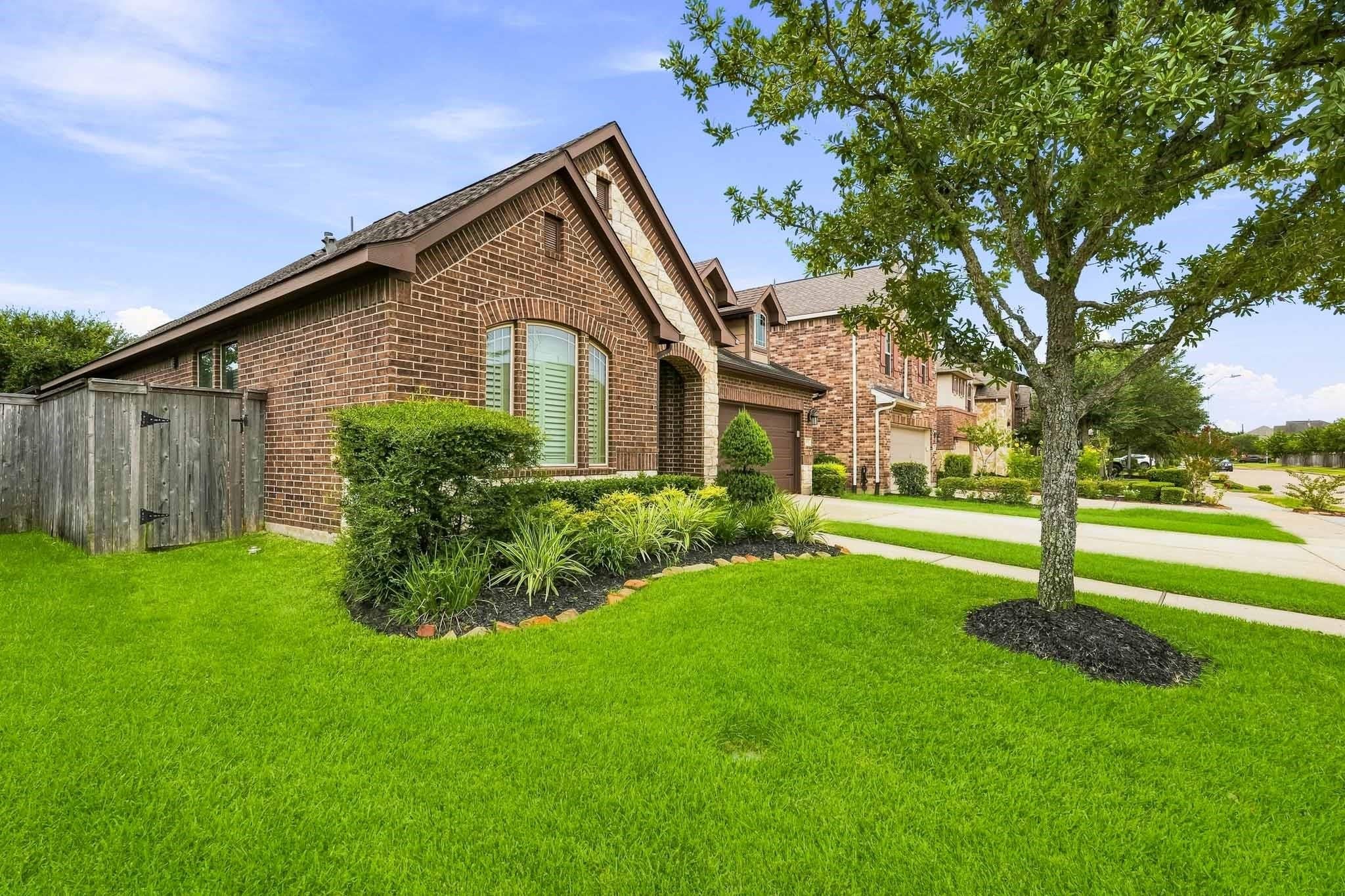 10034 Foggy River, Missouri City, TX 77459 photo