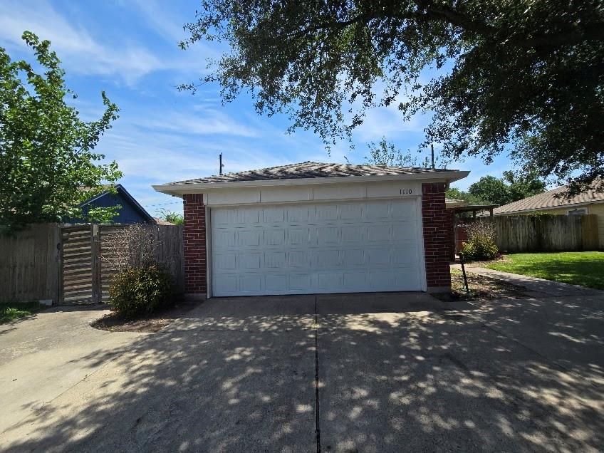 1110 Greencroft St, Channelview, TX 77530