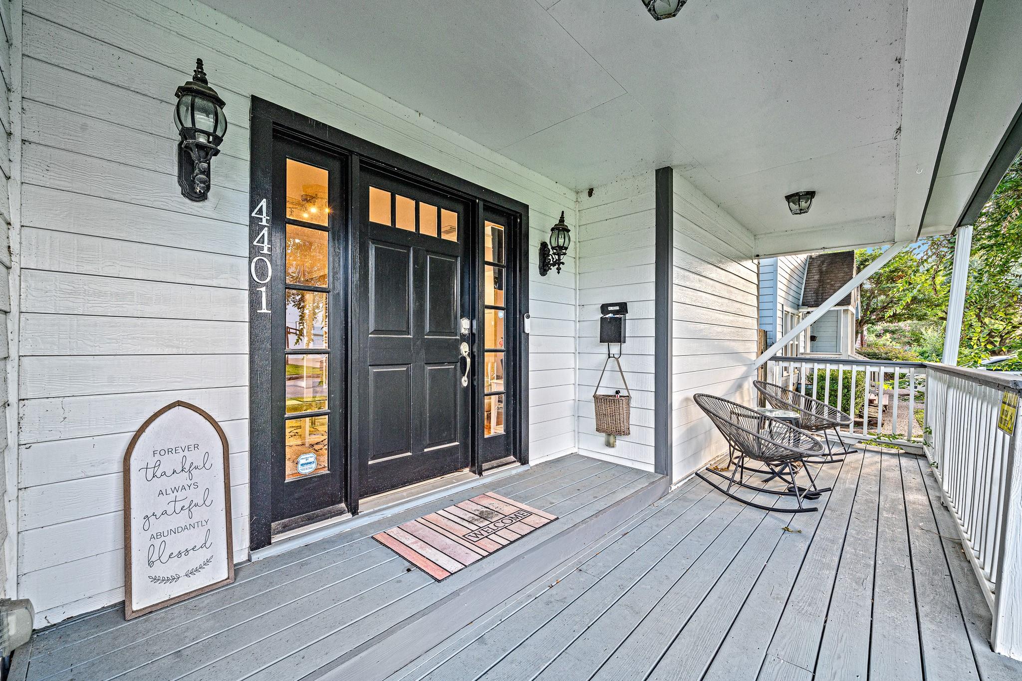 4401 Holt St, Bellaire, TX 77401 photo