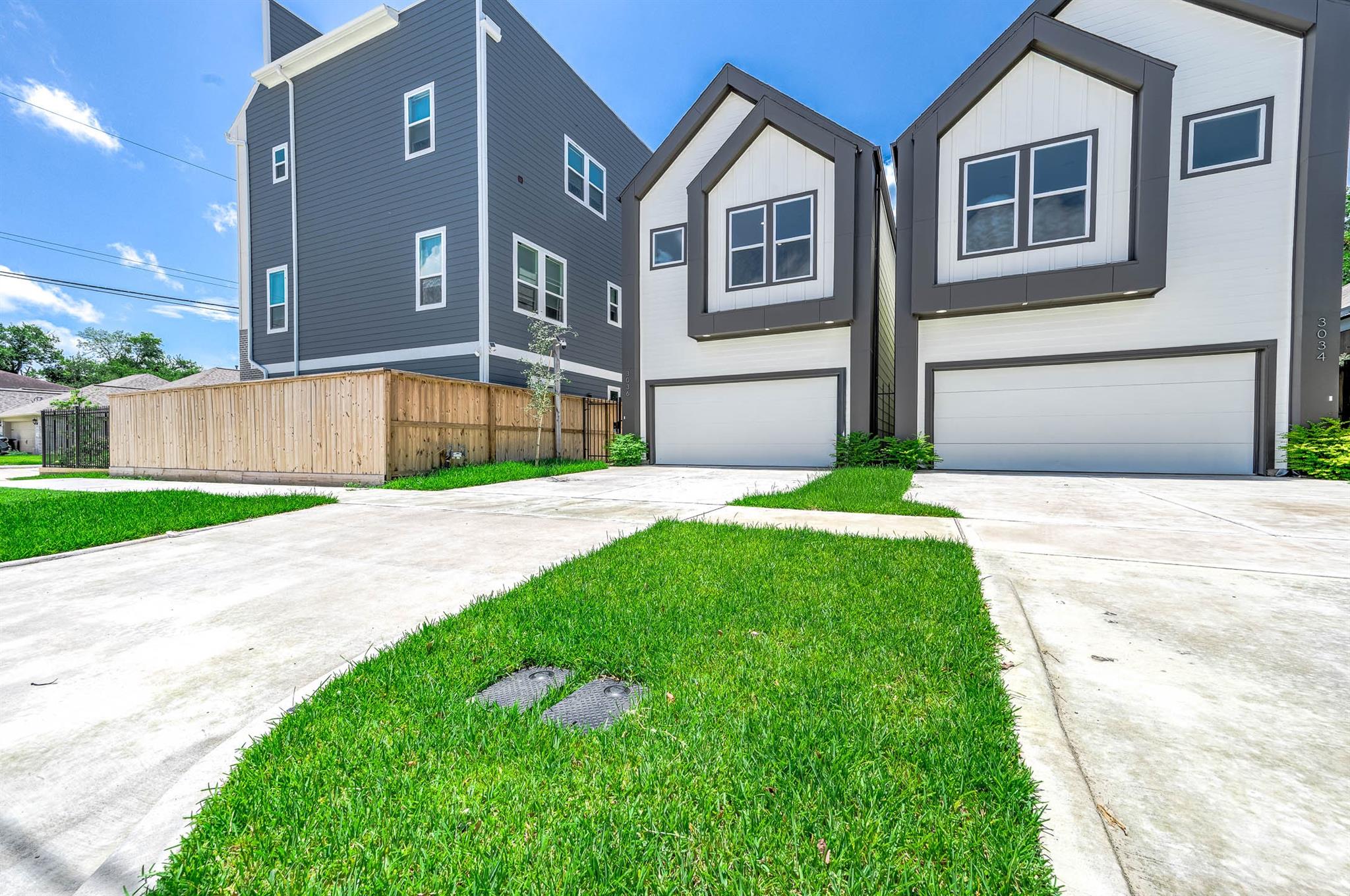 3036 Mcgowen St, Houston, TX 77004 photo
