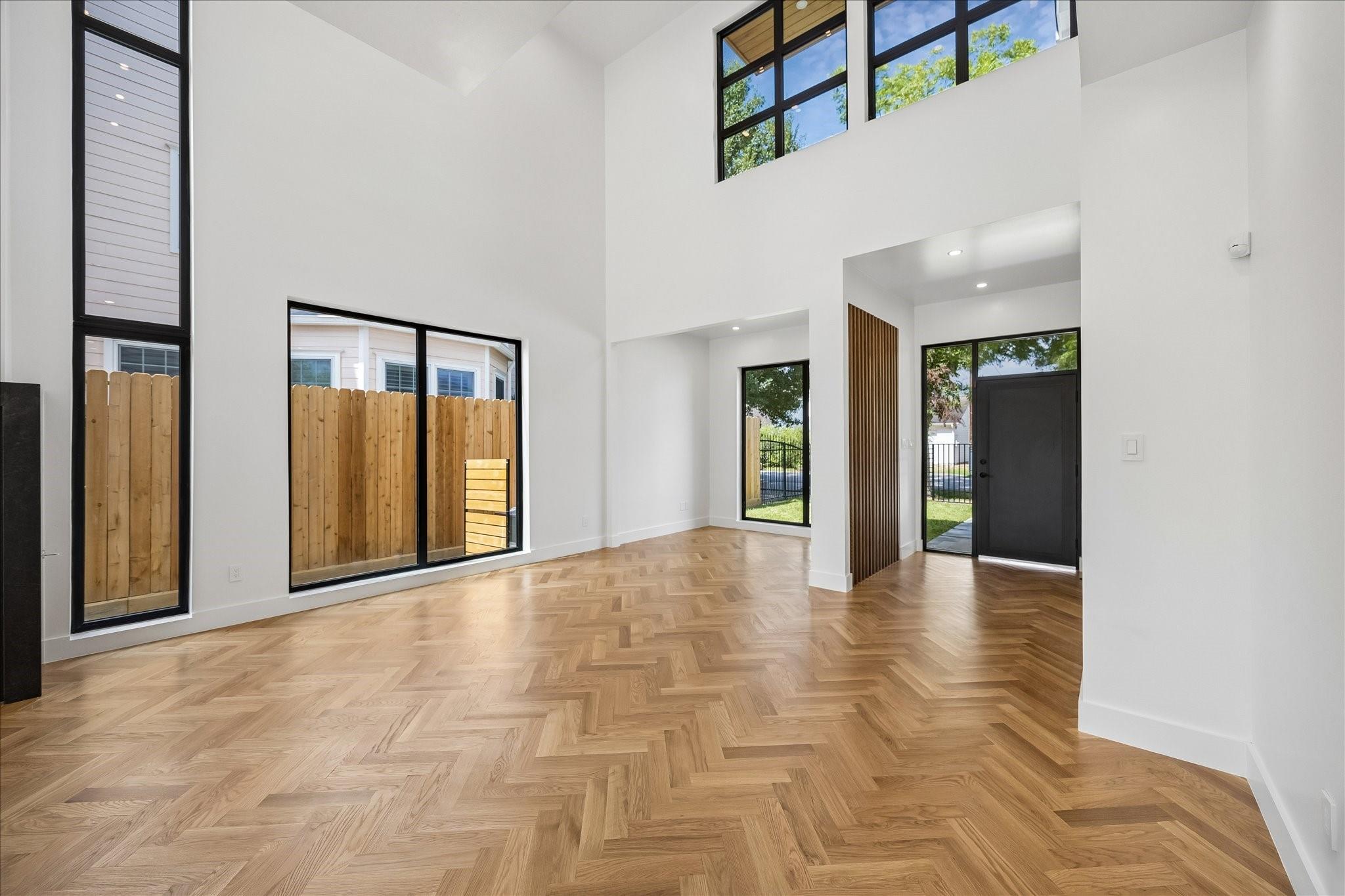 2218 Gostick St, Houston, TX 77008 photo