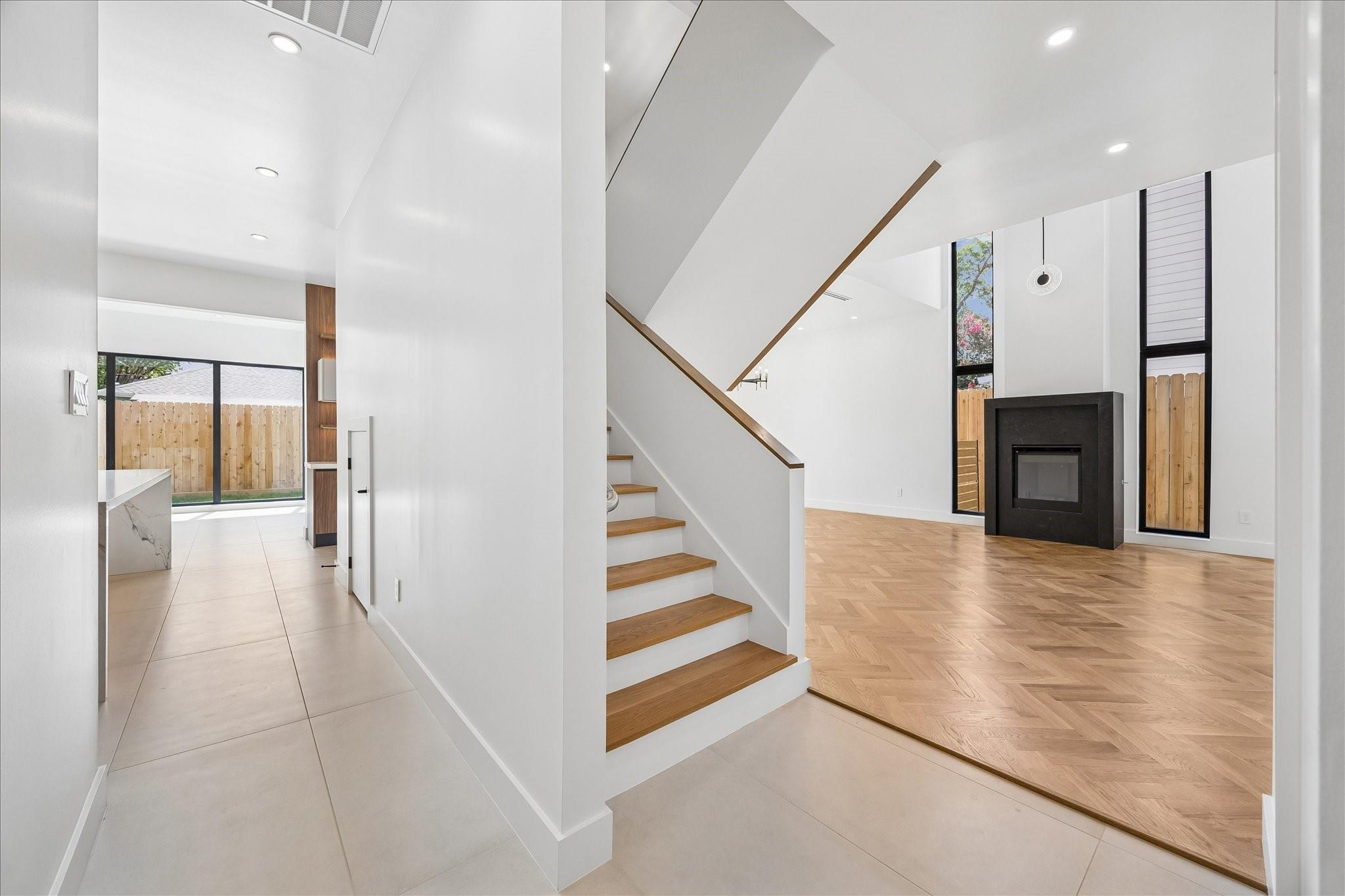 2218 Gostick St, Houston, TX 77008 photo