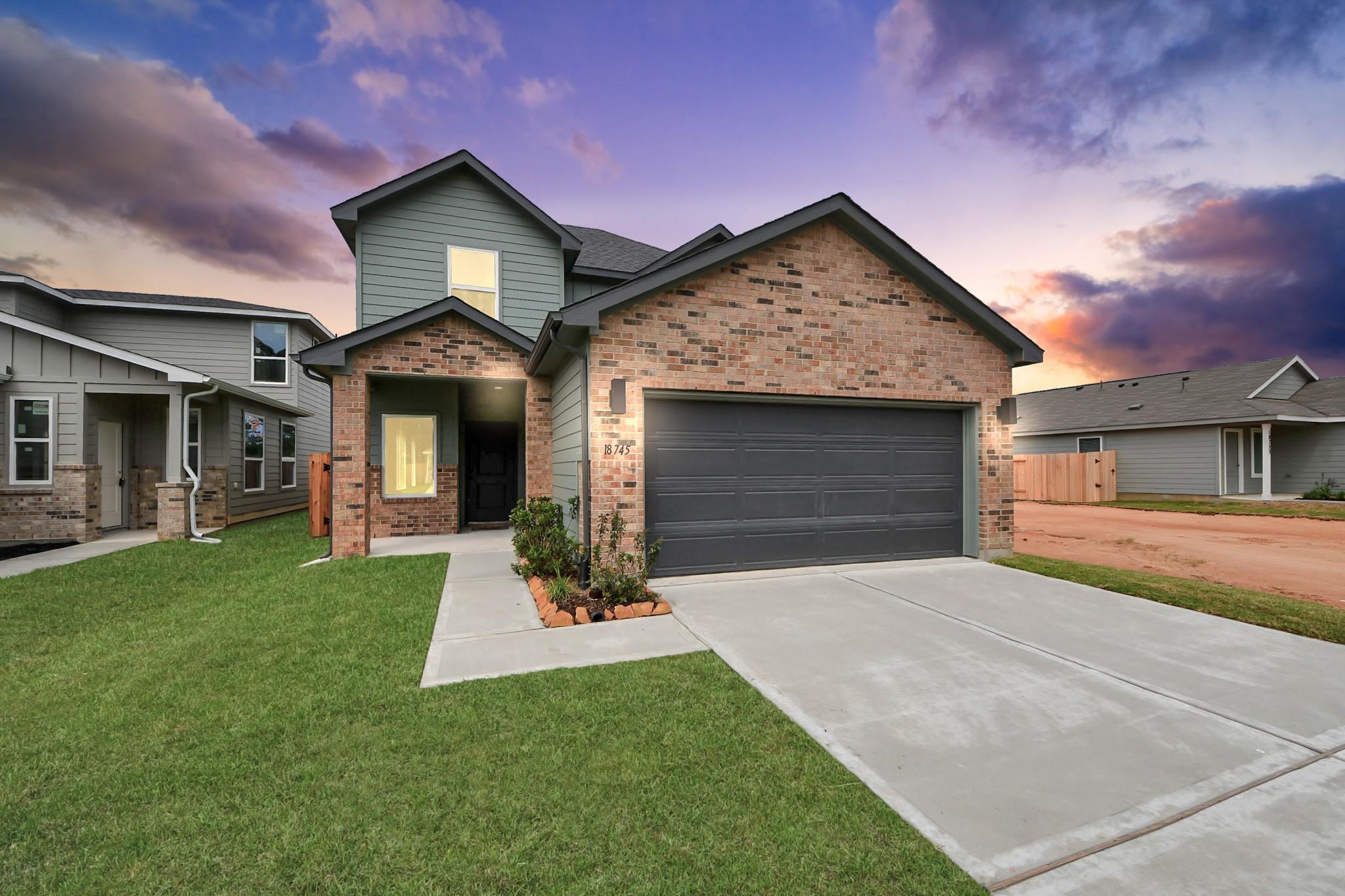 18745 Loom Dr, Conroe, TX 77306