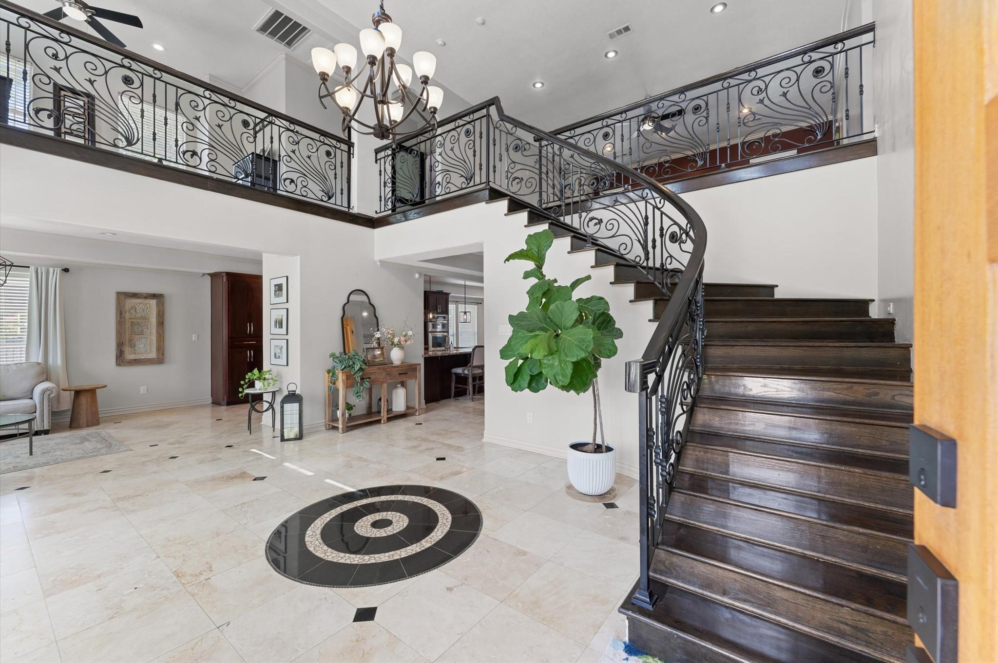 2012 Forest Hill Blvd, Houston, TX 77023 photo