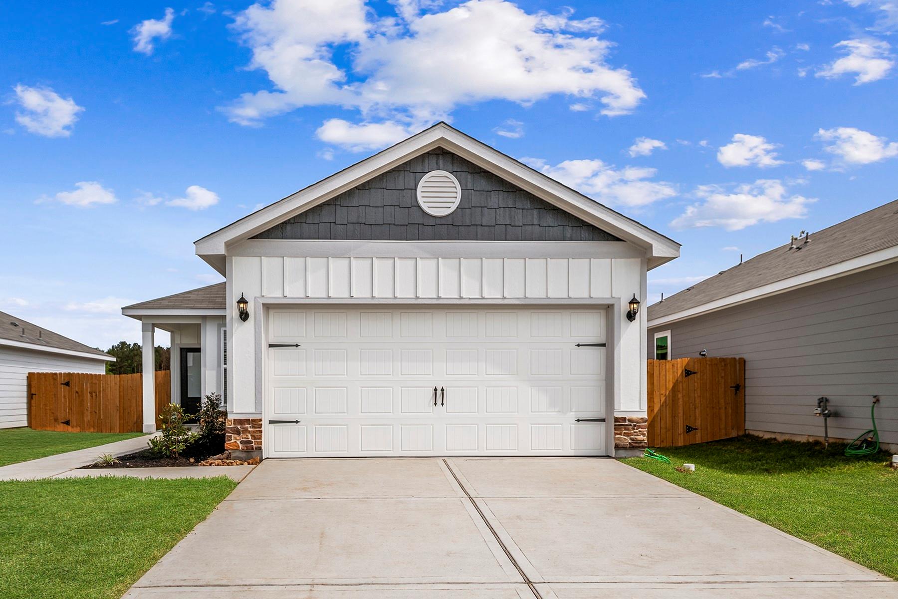 15511 Caramel Spring Dr, Conroe, TX 77303