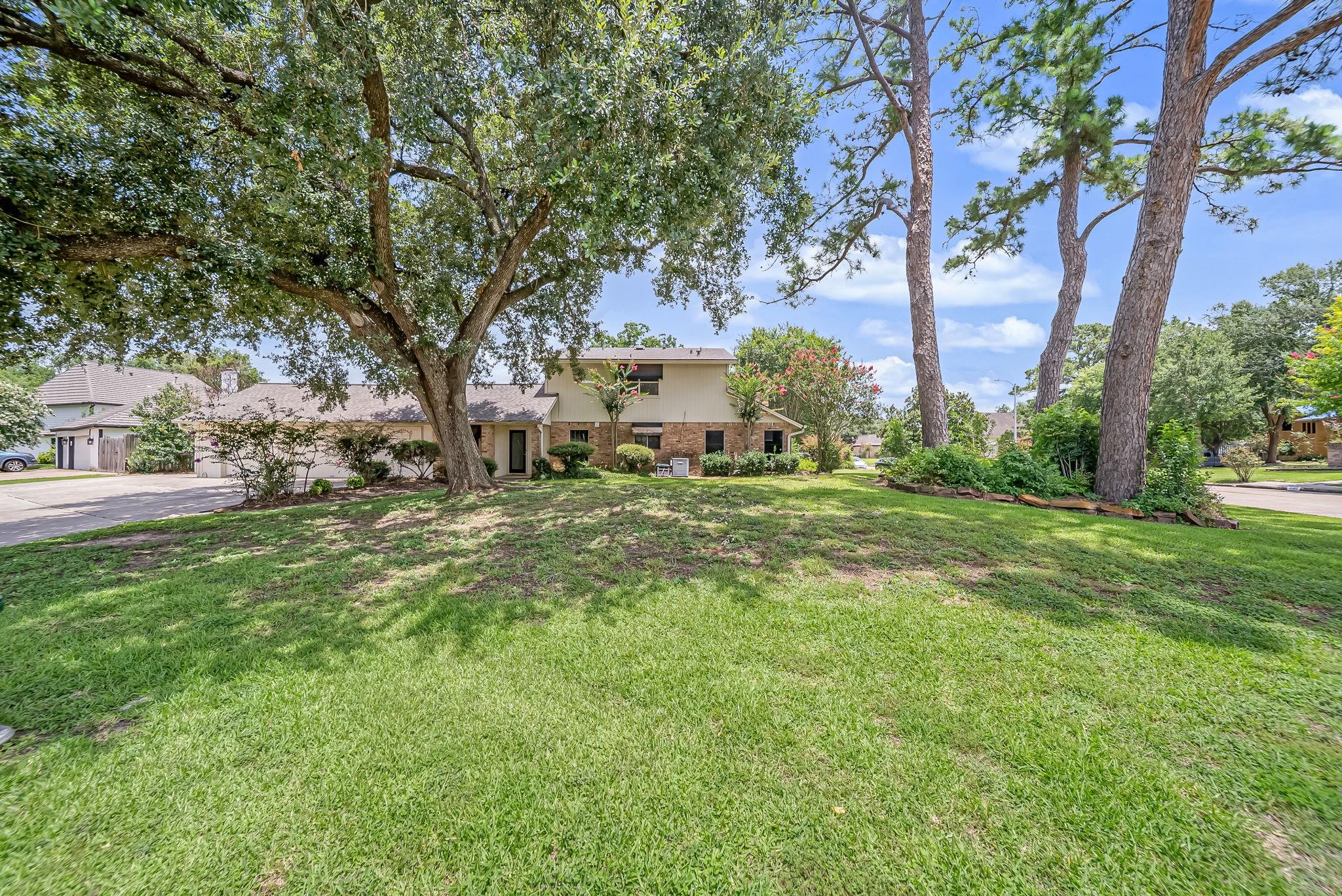 3162 Bonney Briar Dr, Missouri City, TX 77459 photo