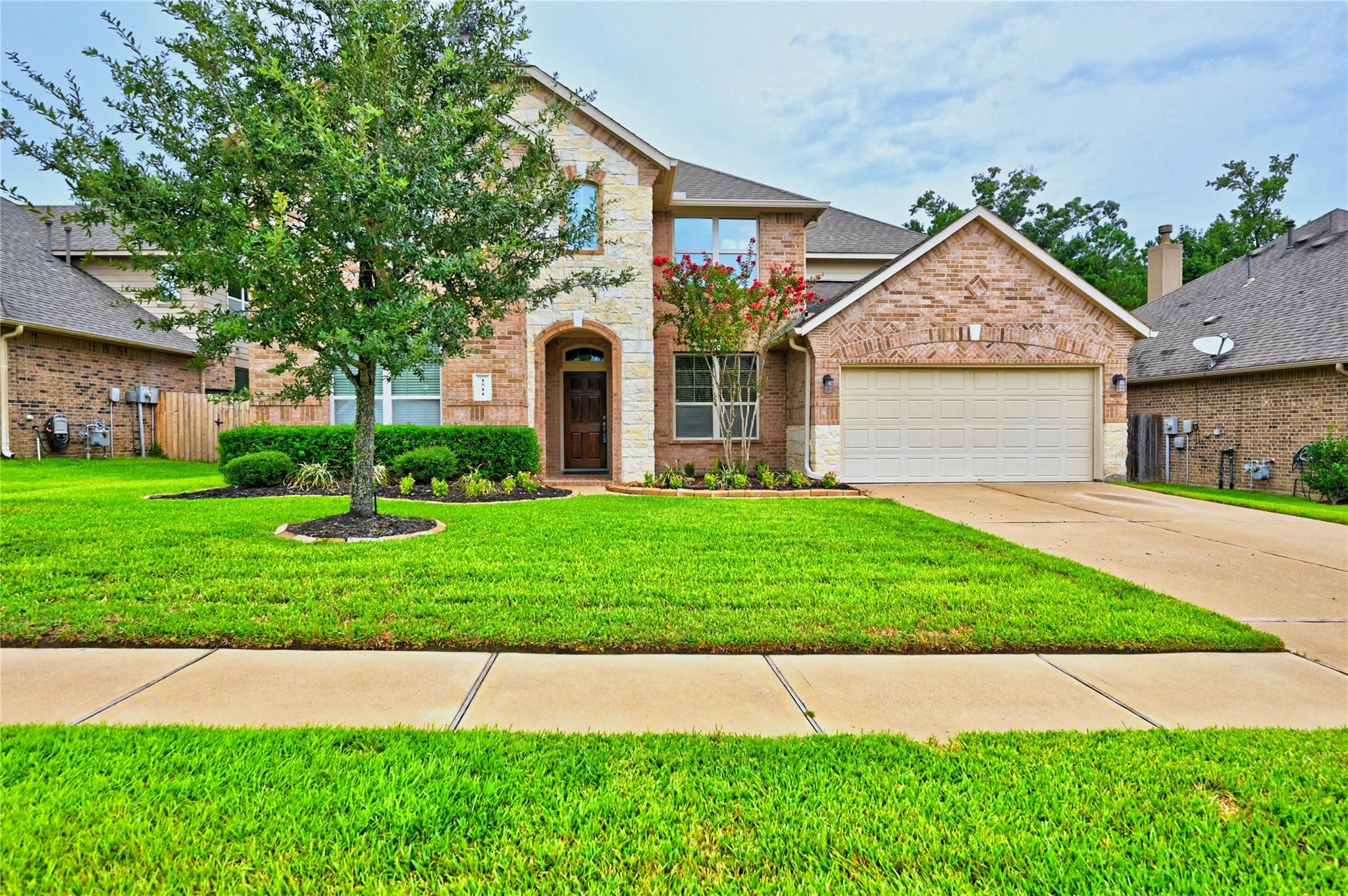 1511 Jacobs Forest Dr, Conroe, TX 77384