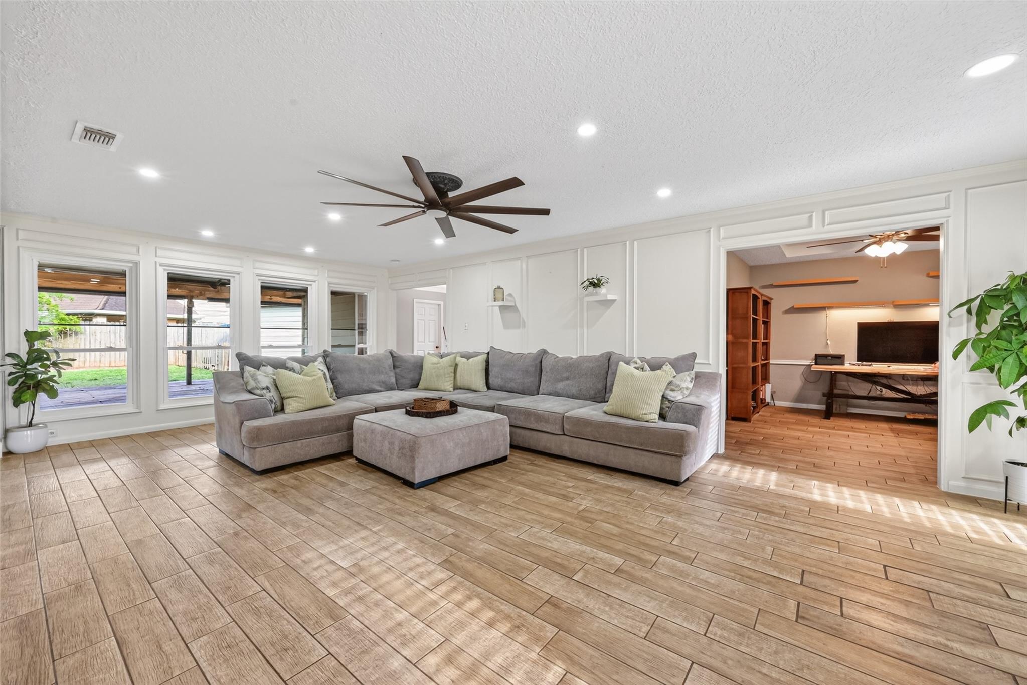1214 Bittersweet Dr, Richmond, TX 77406 photo