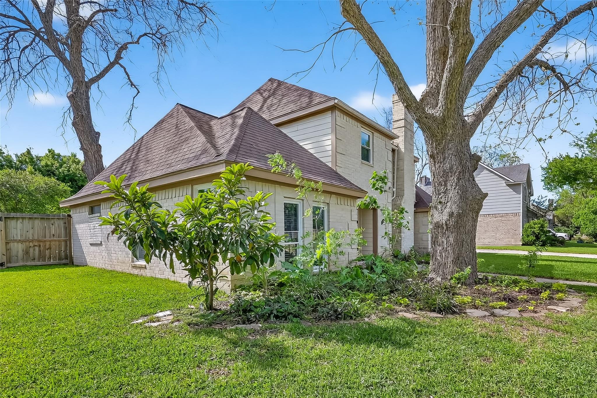 1214 Bittersweet Dr, Richmond, TX 77406 photo