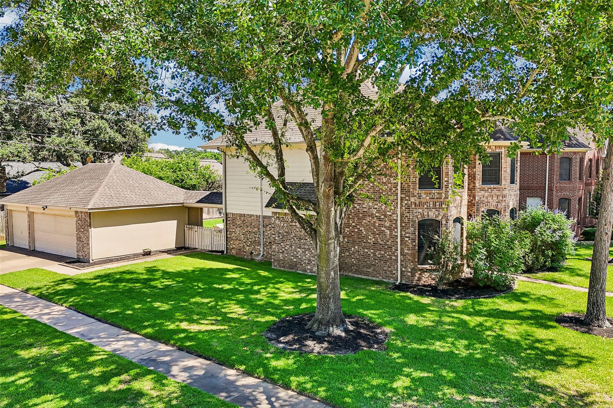 227 Cheddington Dr, Katy, TX 77450 photo