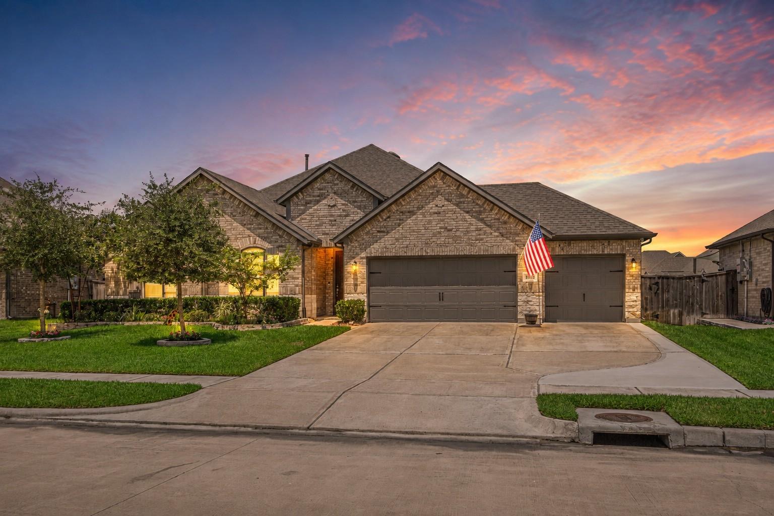 31115 Raleigh Creek Dr, Tomball, TX 77375
