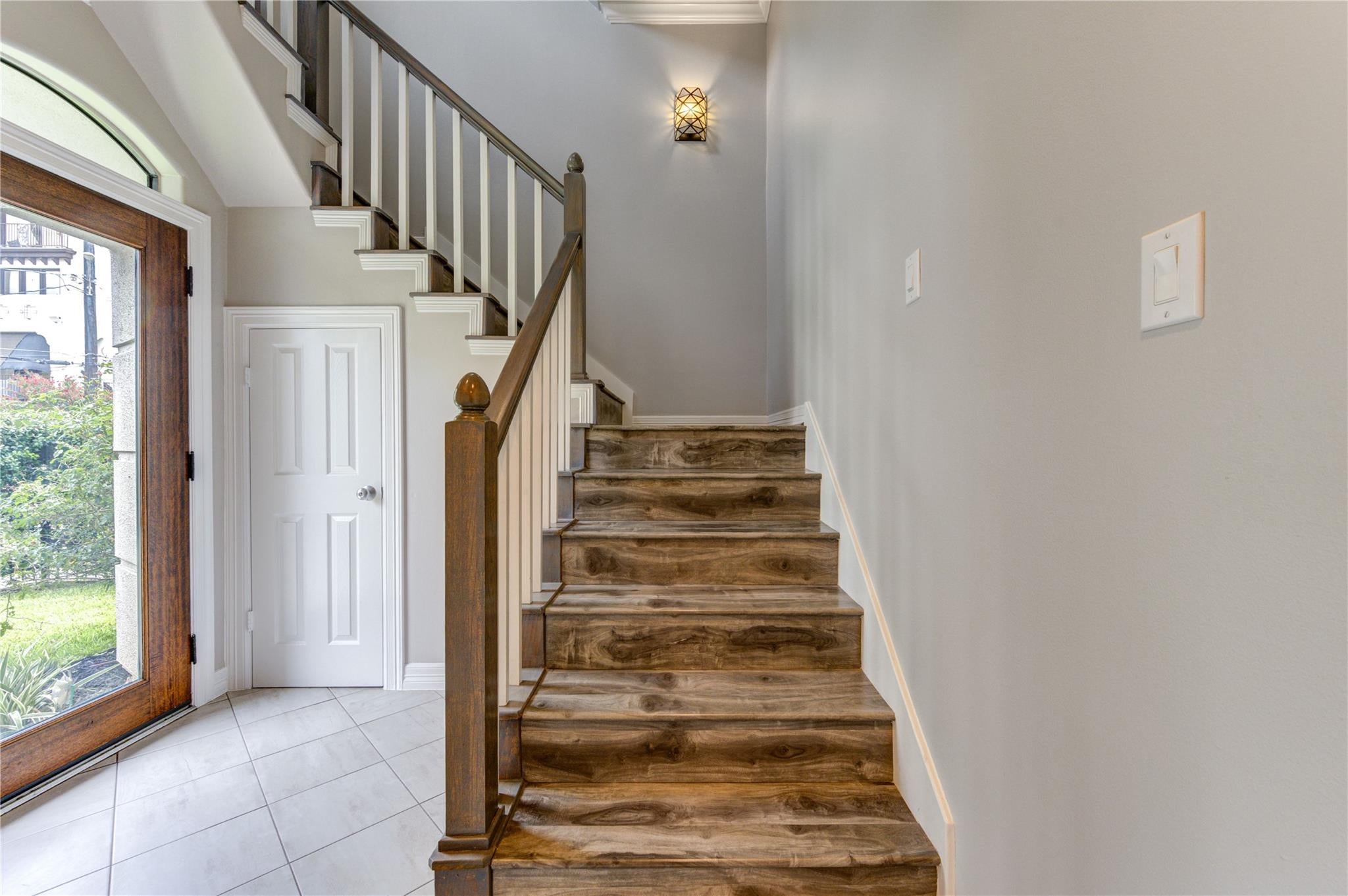 1433 Utah St, Houston, TX 77007 photo