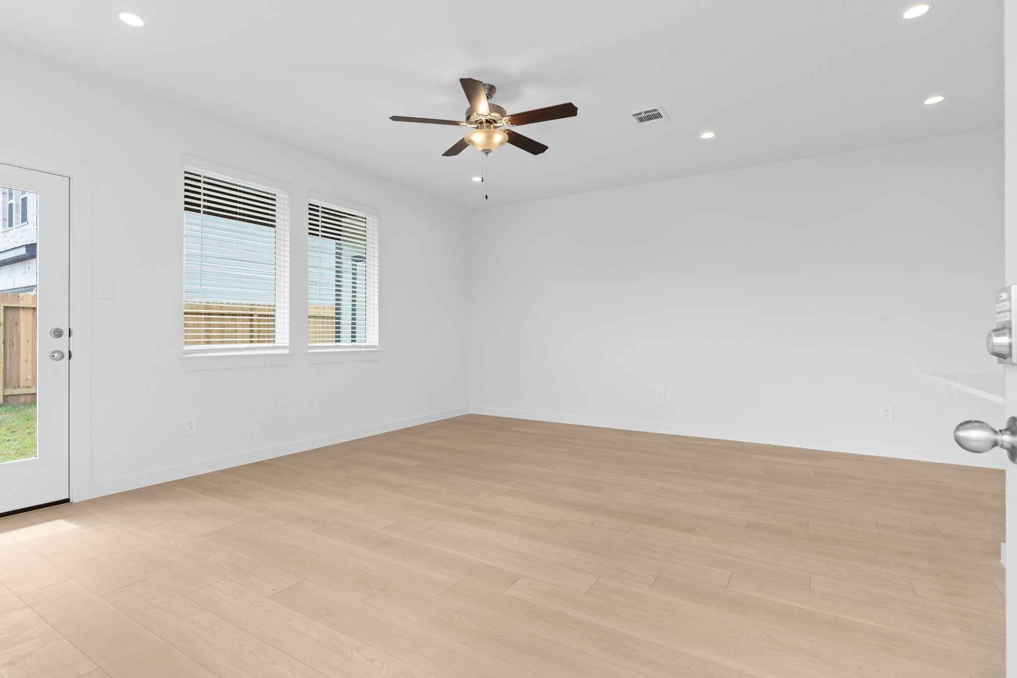 1710 Revolution Way, Missouri City, TX 77459 photo