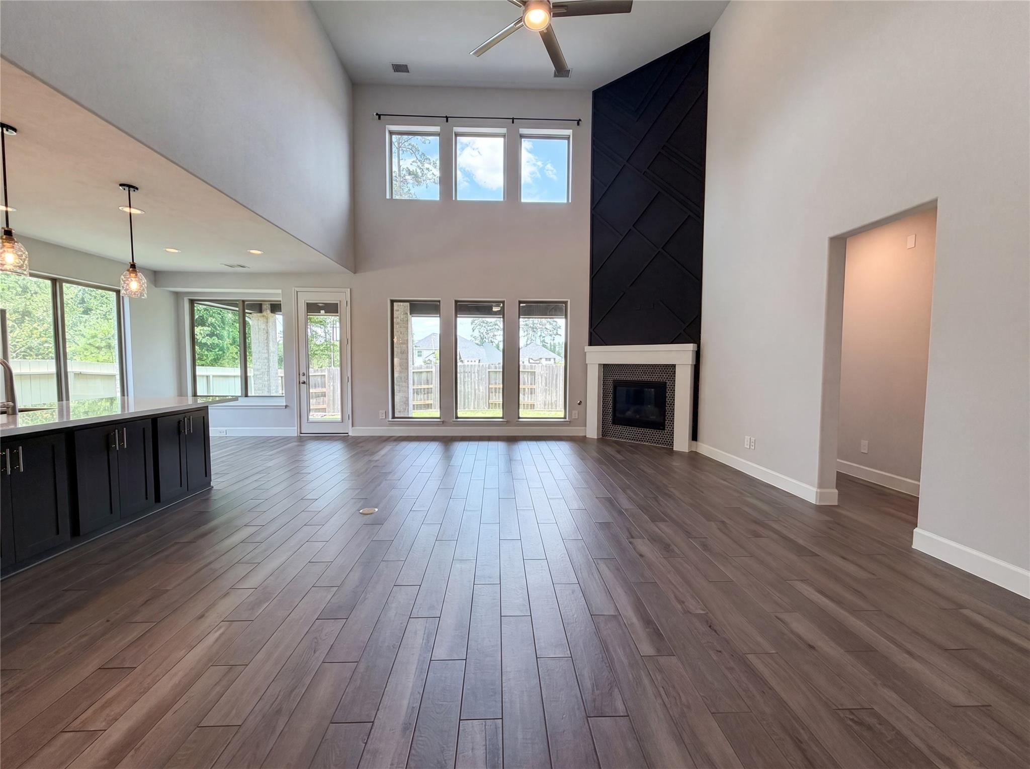 15418 Legacy Park Way, Pinehurst, TX 77354 photo
