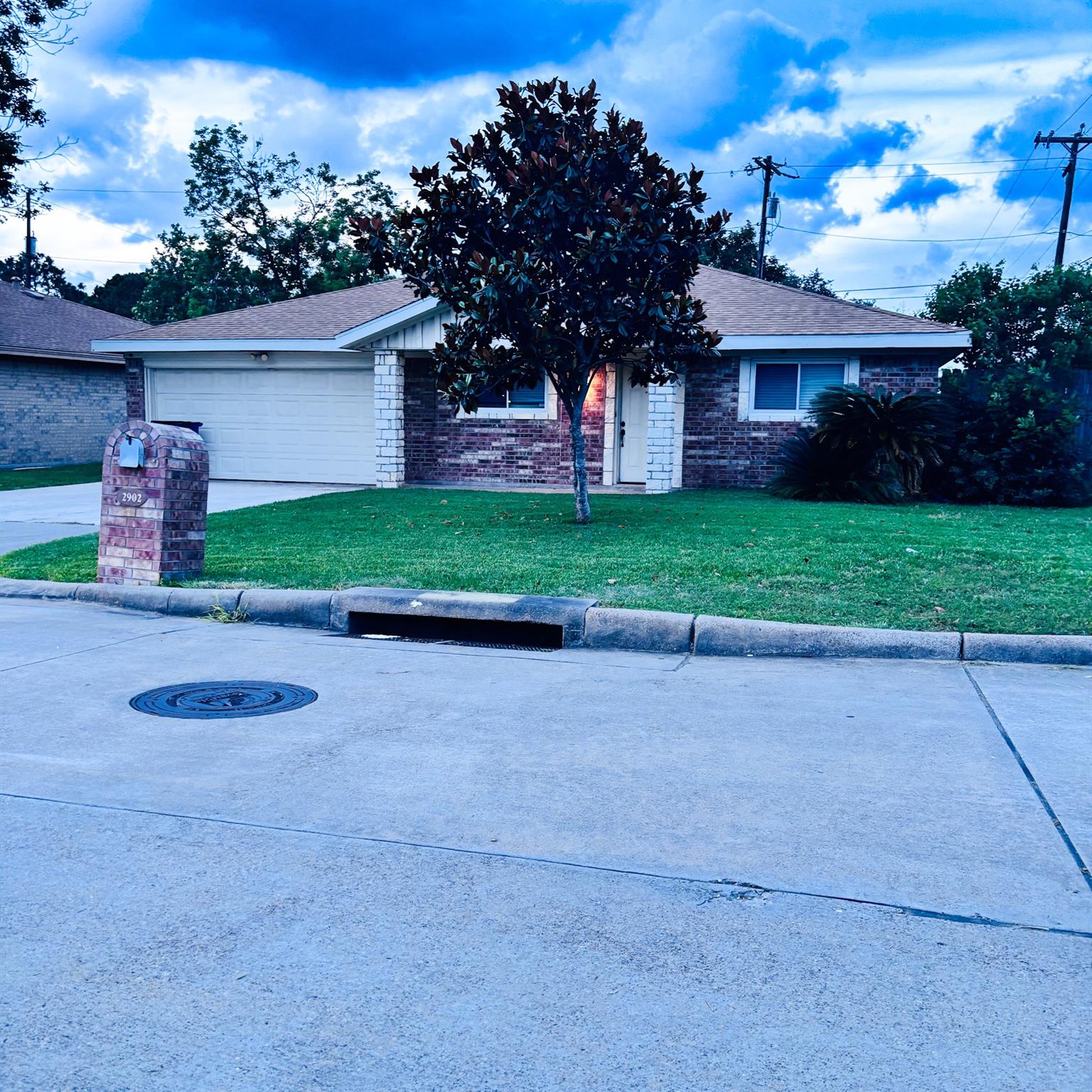 2902 19 Ave, Texas City, TX 77590 photo