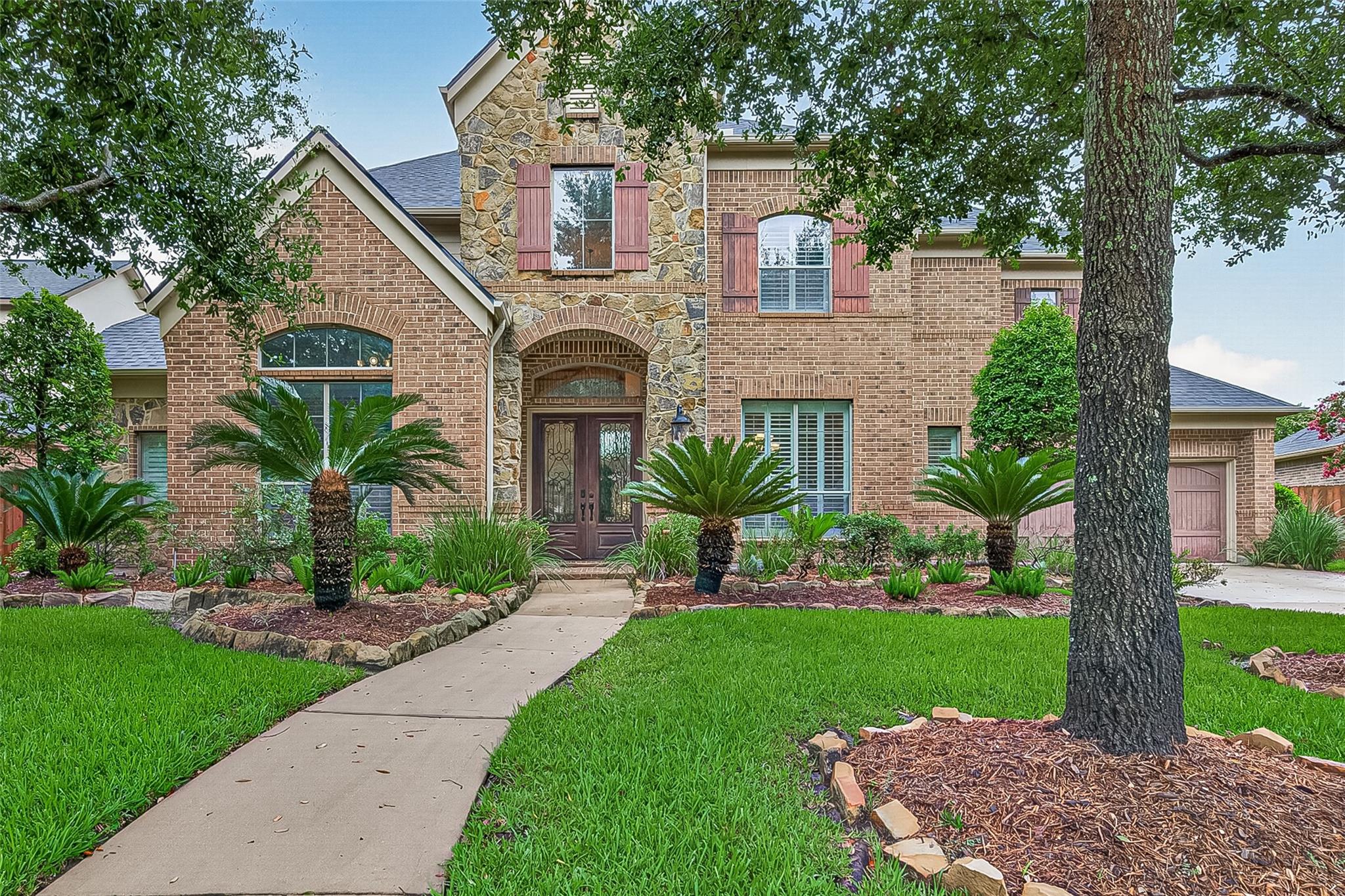 2414 Fairbreeze Dr, Katy, TX 77494