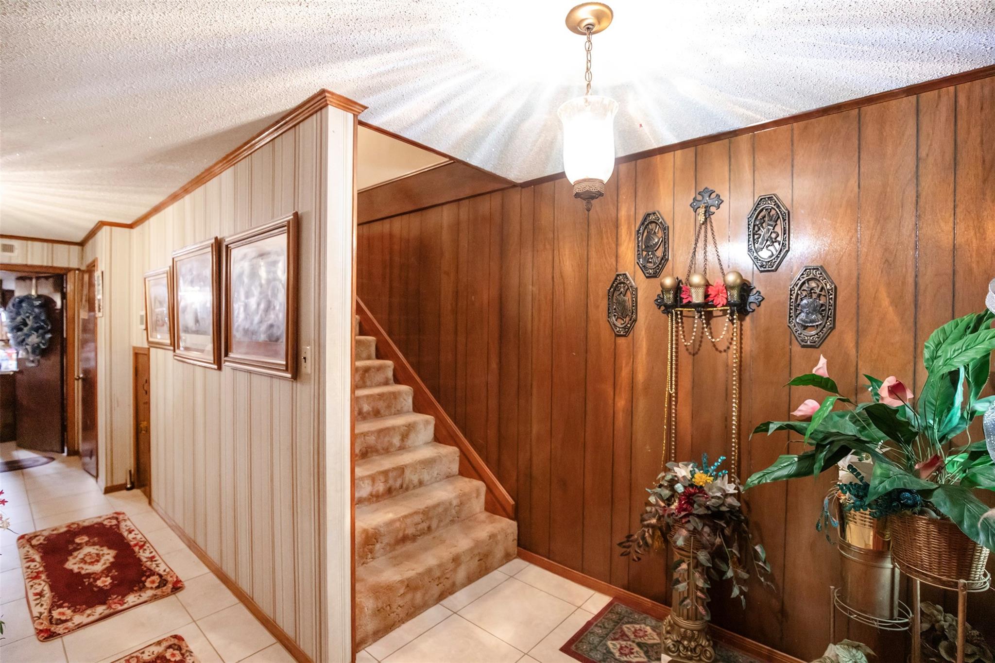 534 N Vionett Ln, Texas City, TX 77591 photo