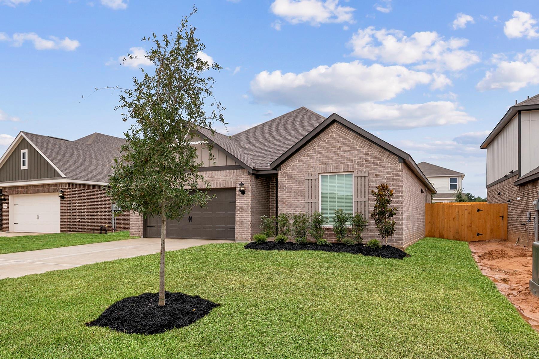 21592 Bluebonnet Bay Dr, Magnolia, TX 77354 photo