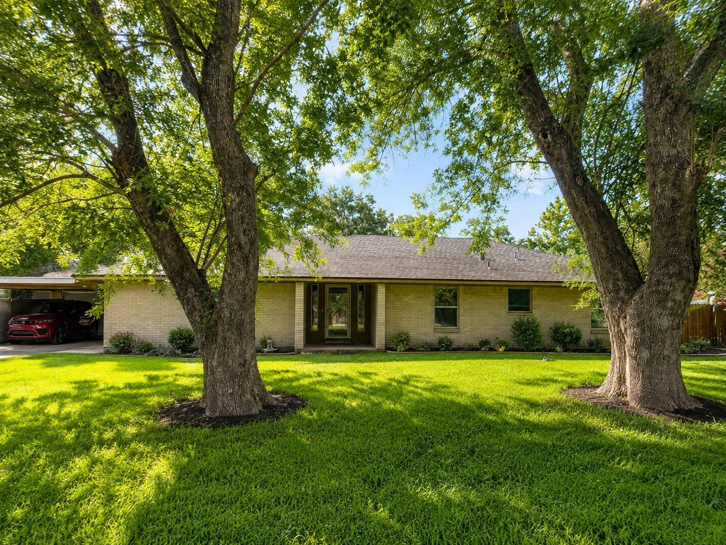 2715 Toyah Ave, Houston, TX 77039 photo