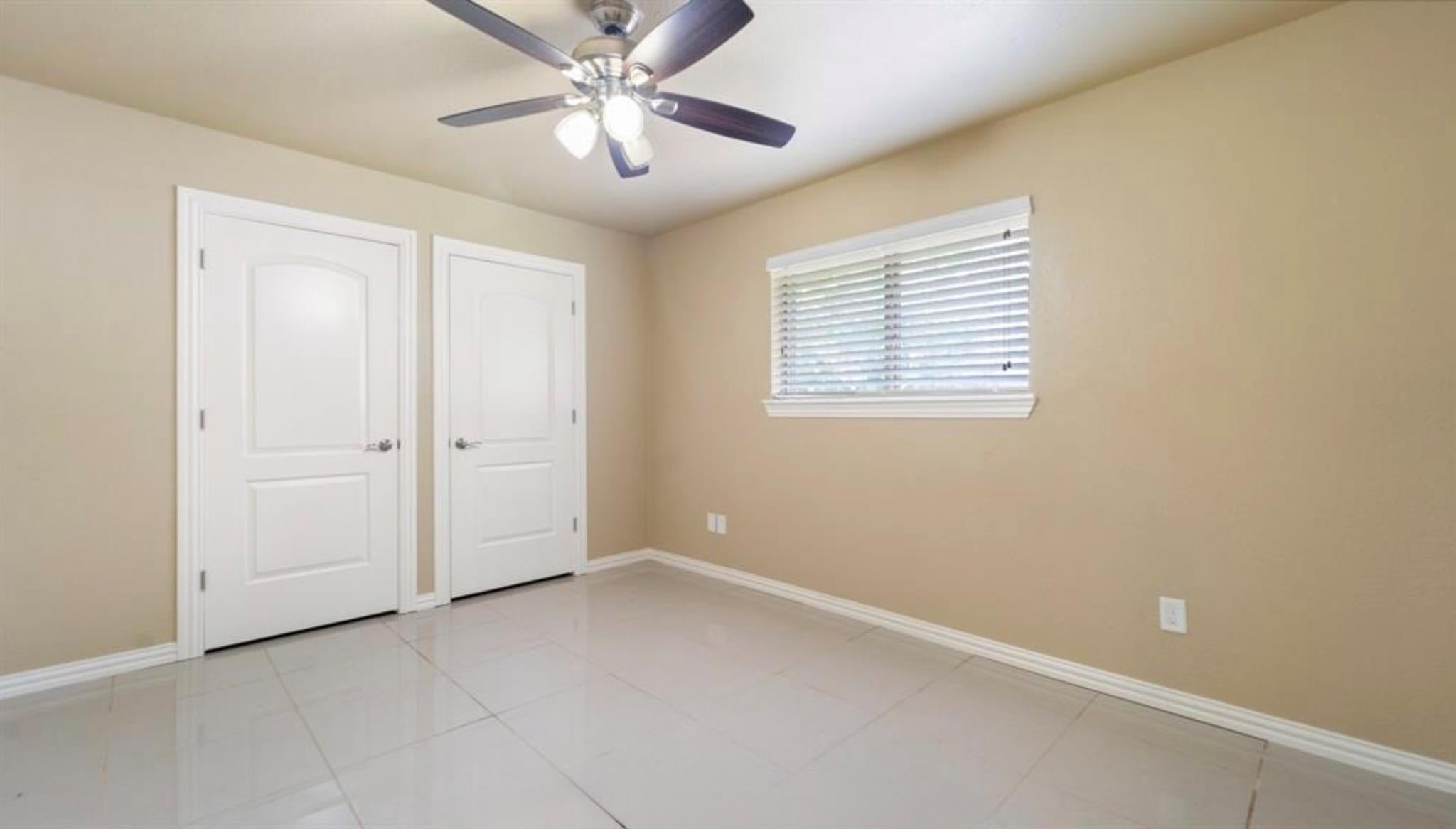 2715 Toyah Ave, Houston, TX 77039 photo