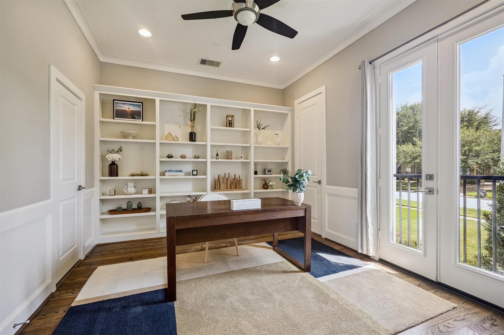 4618 Oakdale St, Bellaire, TX 77401 photo