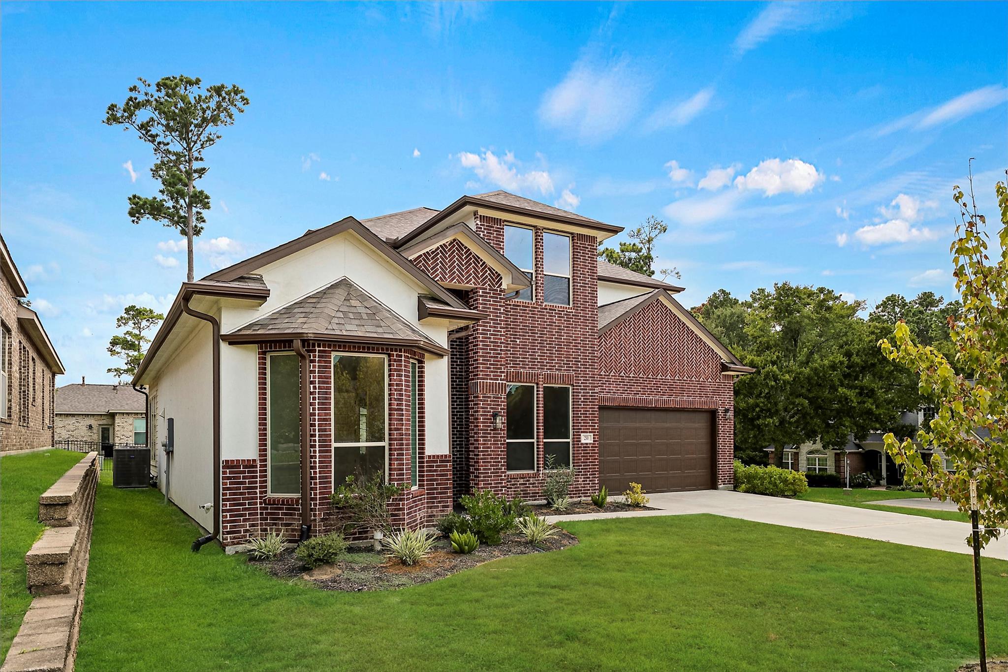 250 Hampton Glen Rd, Montgomery, TX 77356 photo