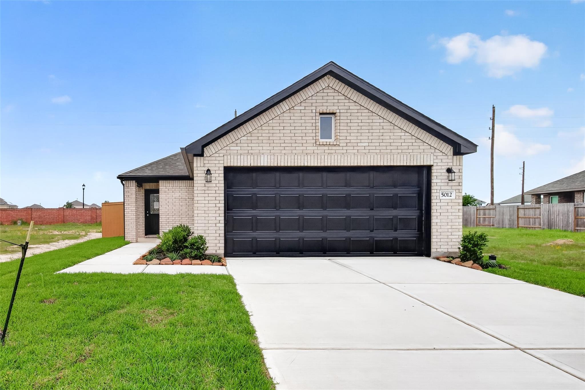 5100 Marcasca Dr, Katy, TX 77493