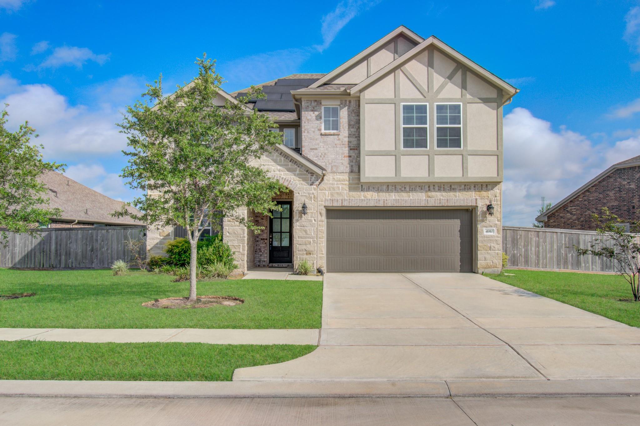 4910 Magnolia Spring Dr, Pearland, TX 77584