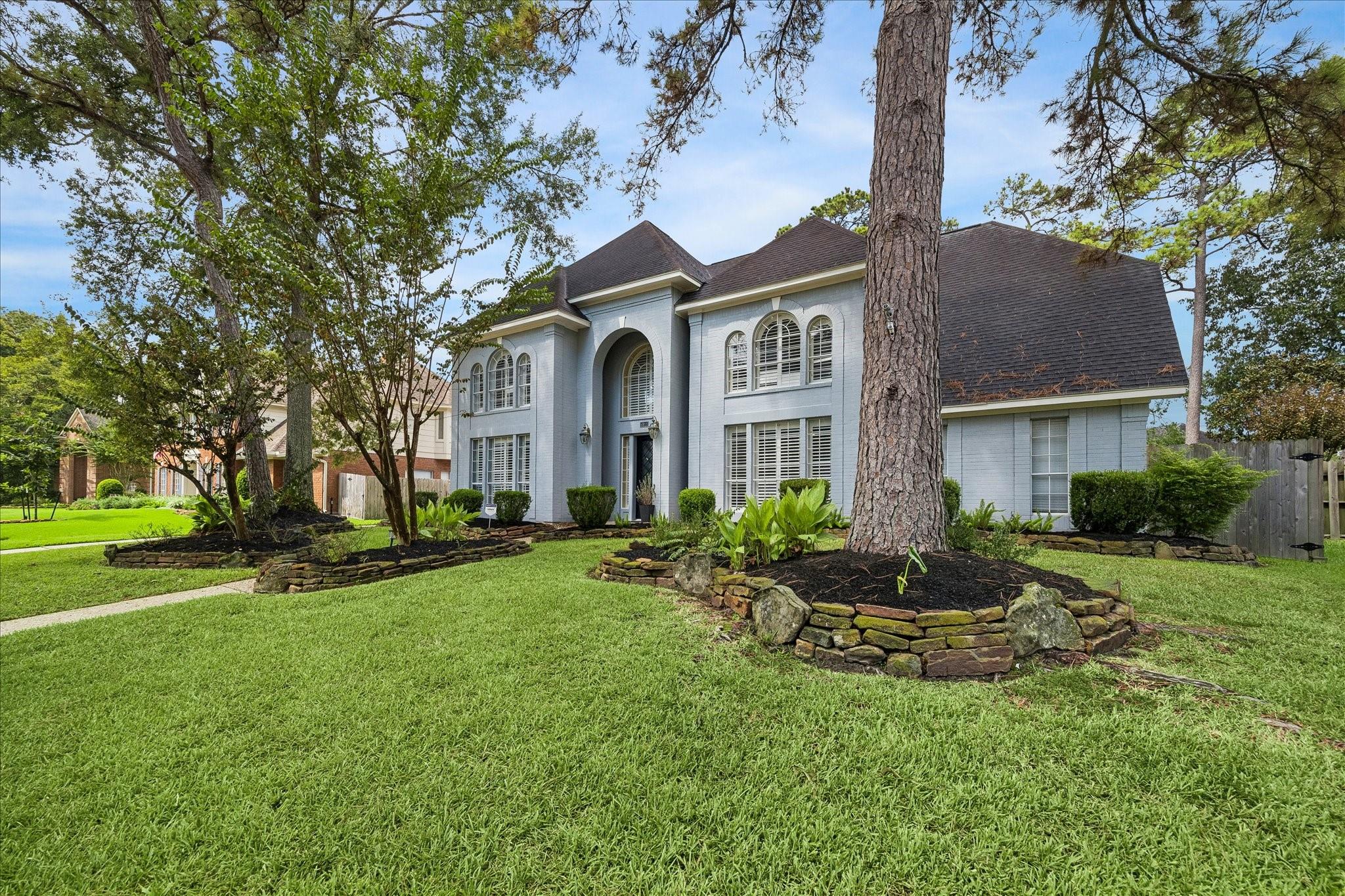 5911 Garden Hollow Ct, Houston, TX 77345 photo