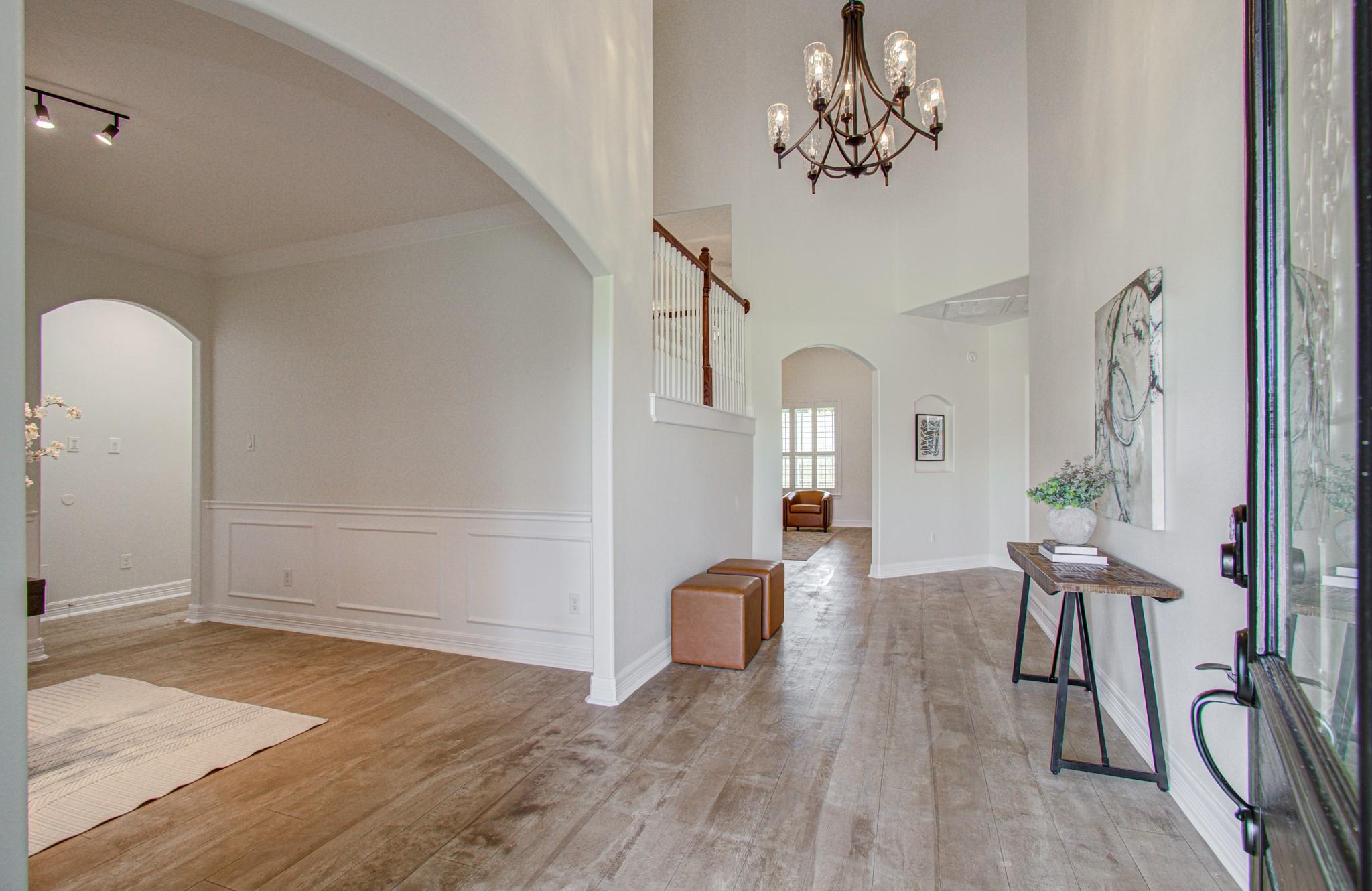 14018 Hawthorne Cir, Mont Belvieu, TX 77523 photo