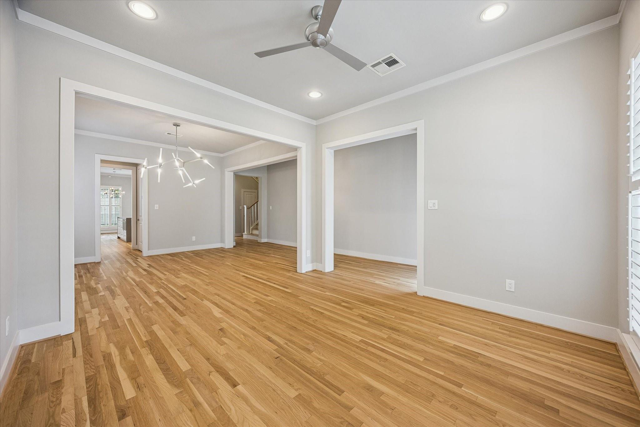 2514 Mcclendon St, Houston, TX 77030 photo