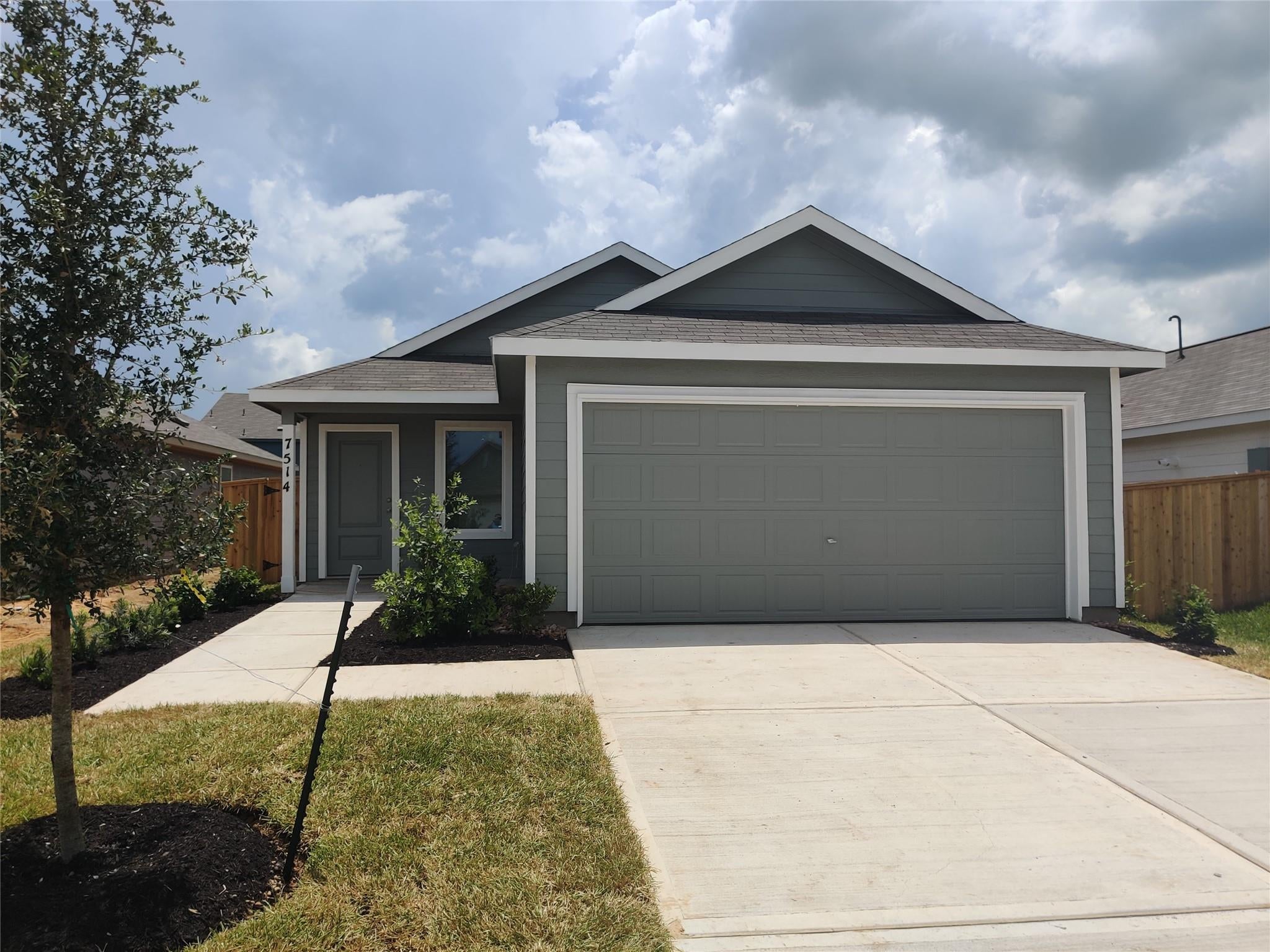 7514 Madrid Mnr, Richmond, TX 77469