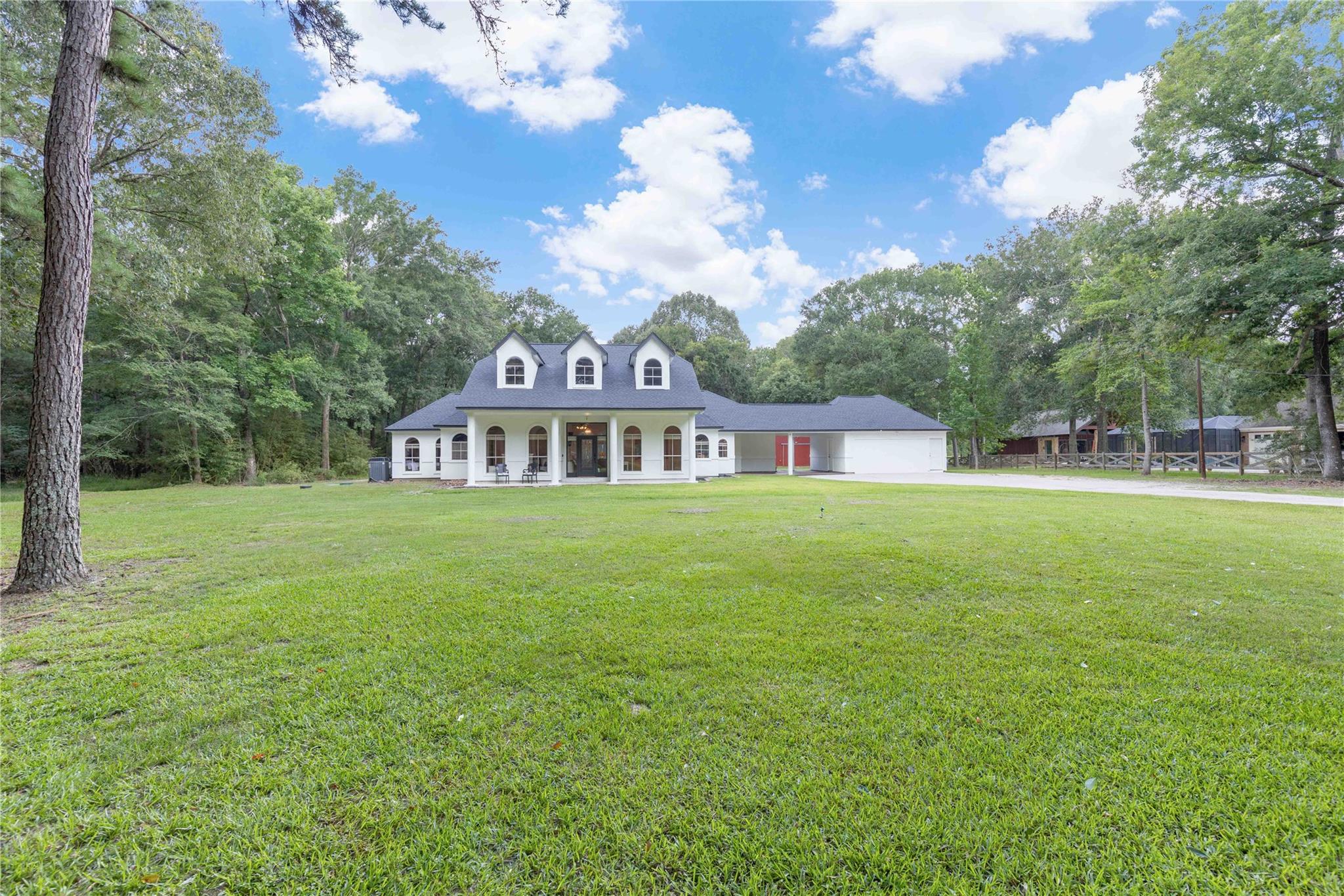 28918 Misty Oaks Dr, Huffman, TX 77336