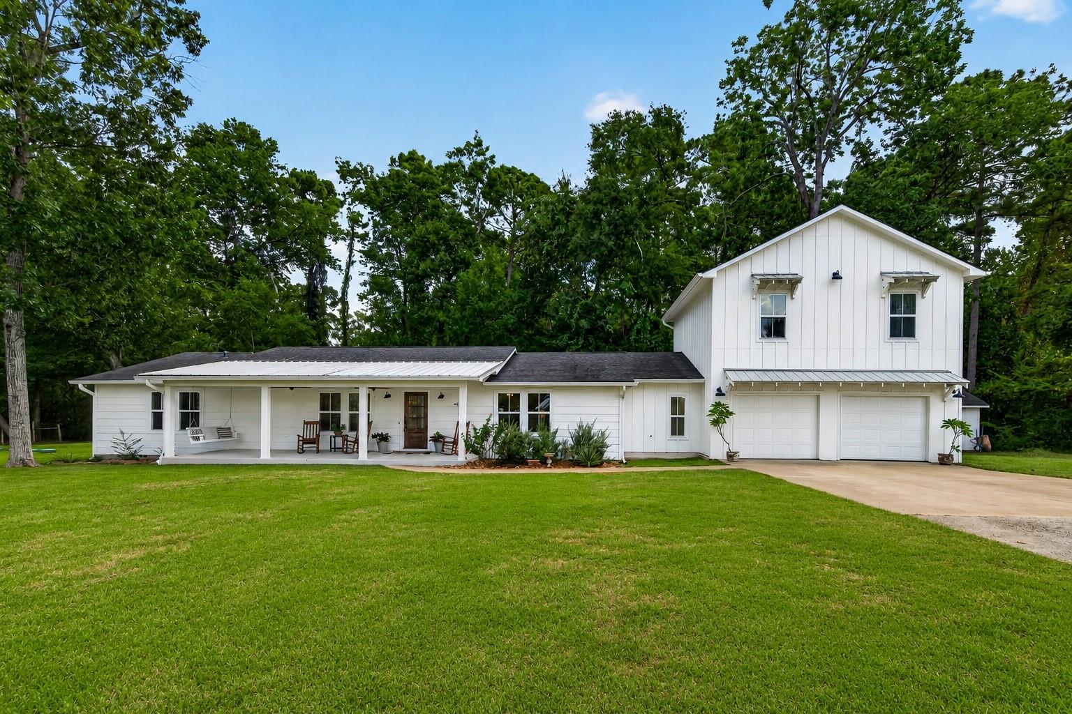 11580 Forest Trail Dr, Willis, TX 77318