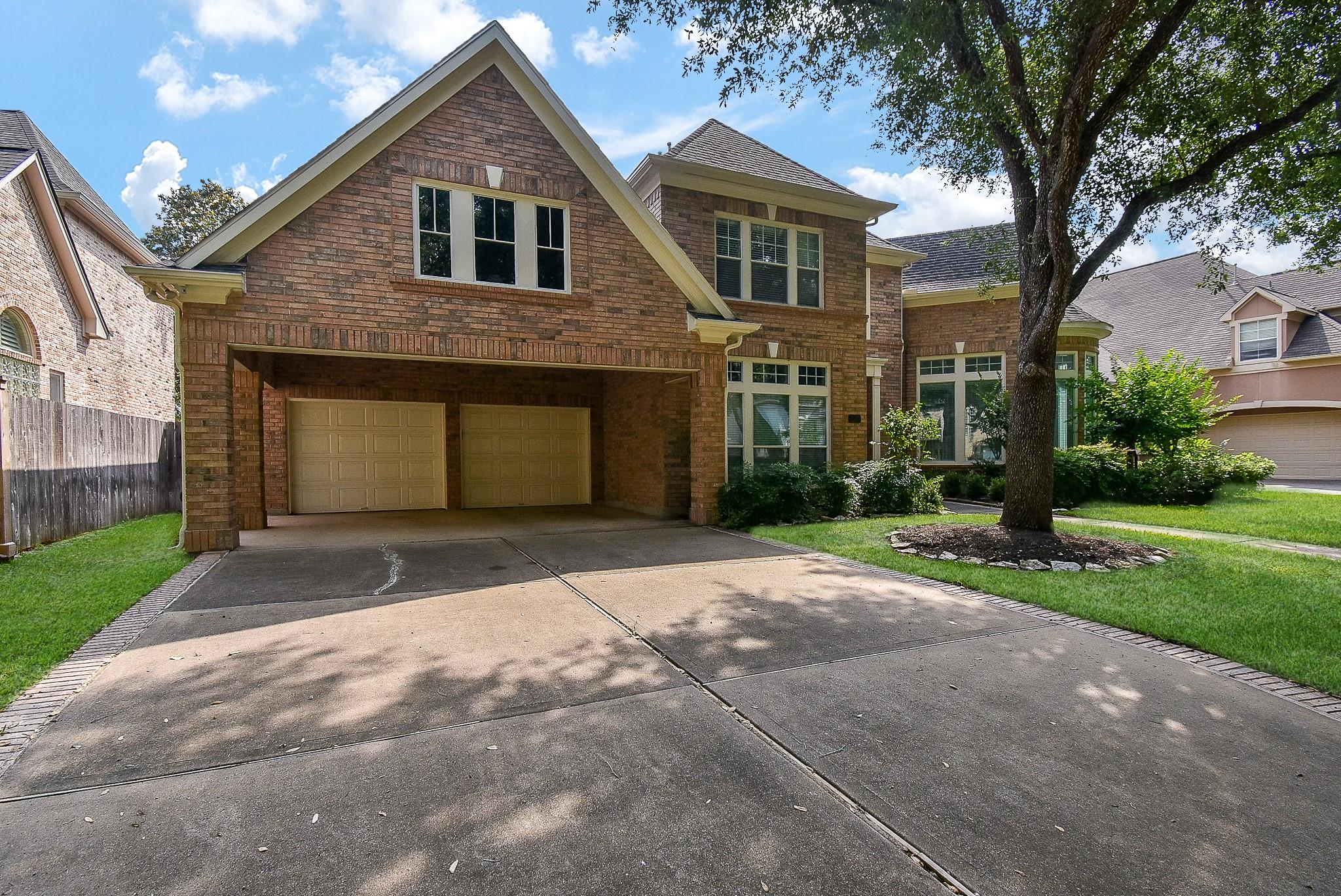 3211 Riviera Dr, Sugar Land, TX 77479 photo