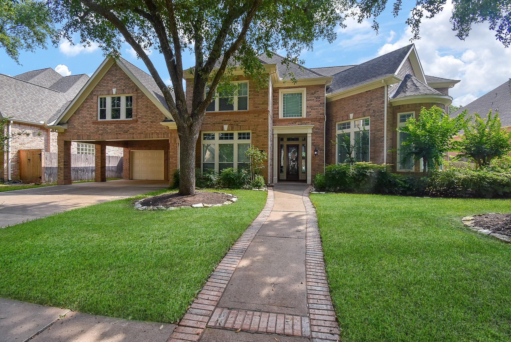 3211 Riviera Dr, Sugar Land, TX 77479 photo