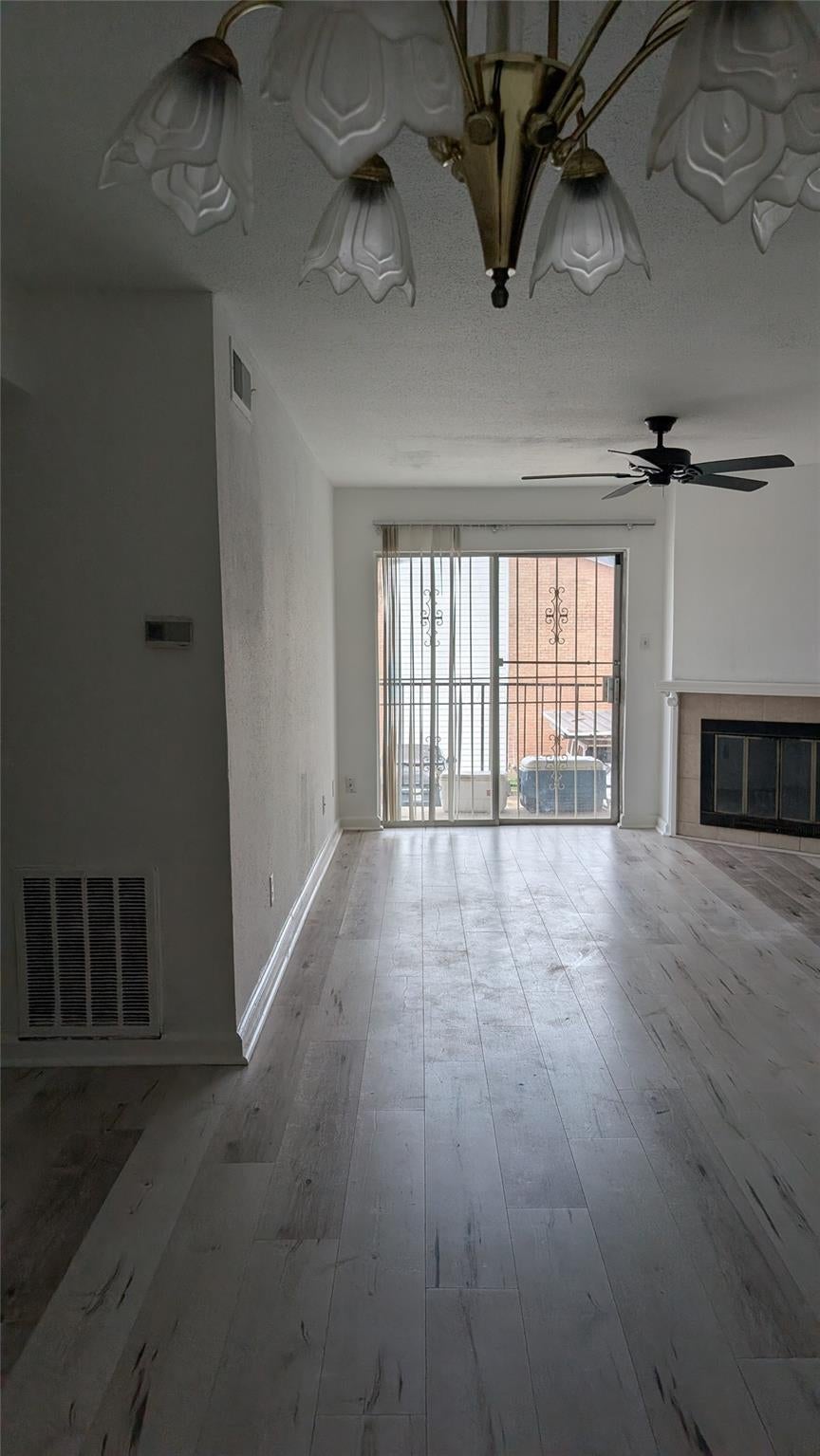 9350 Country Creek Dr #77, Houston, TX 77036 photo