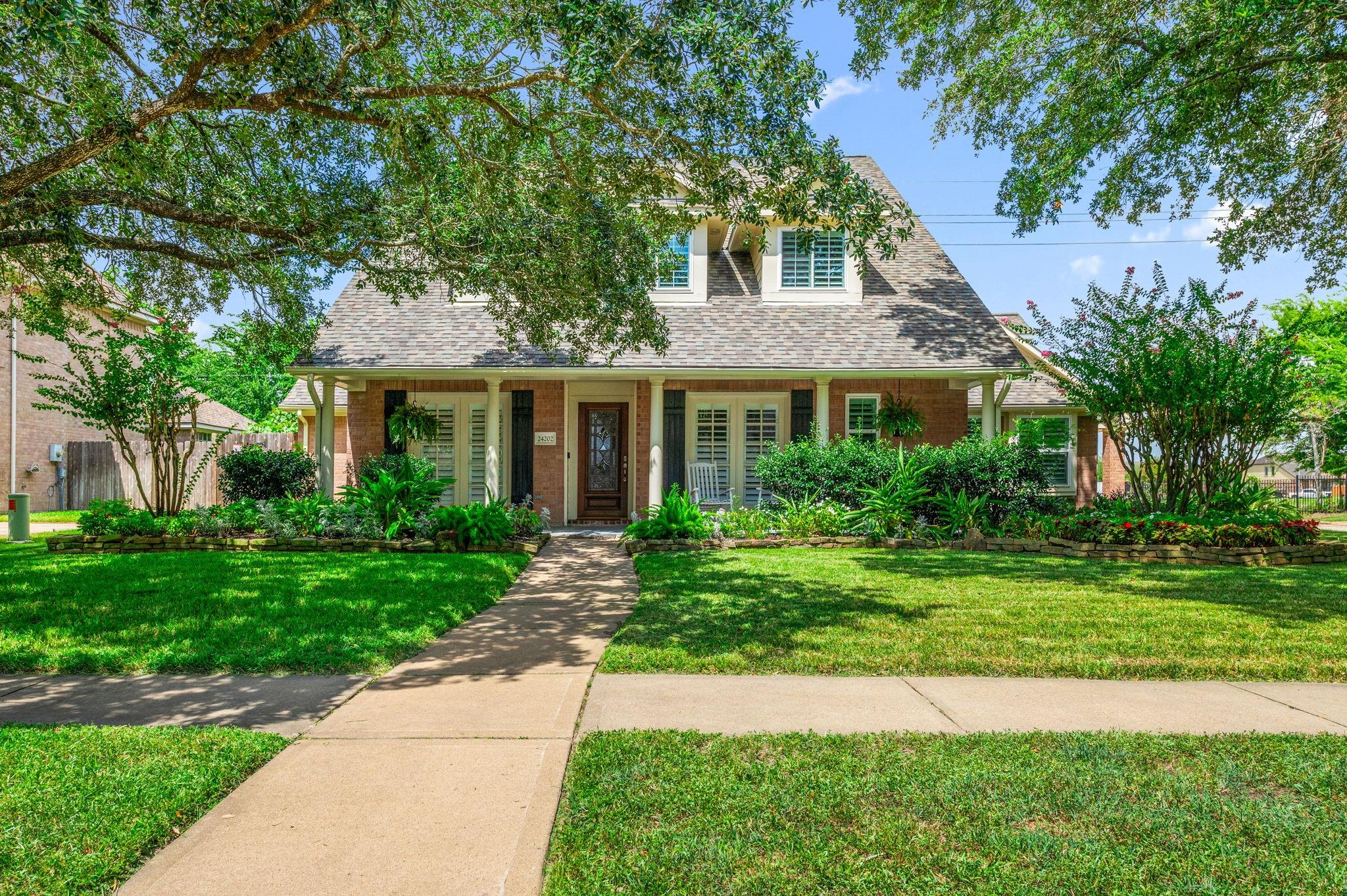 24202 Falcon Point Dr, Katy, TX 77494